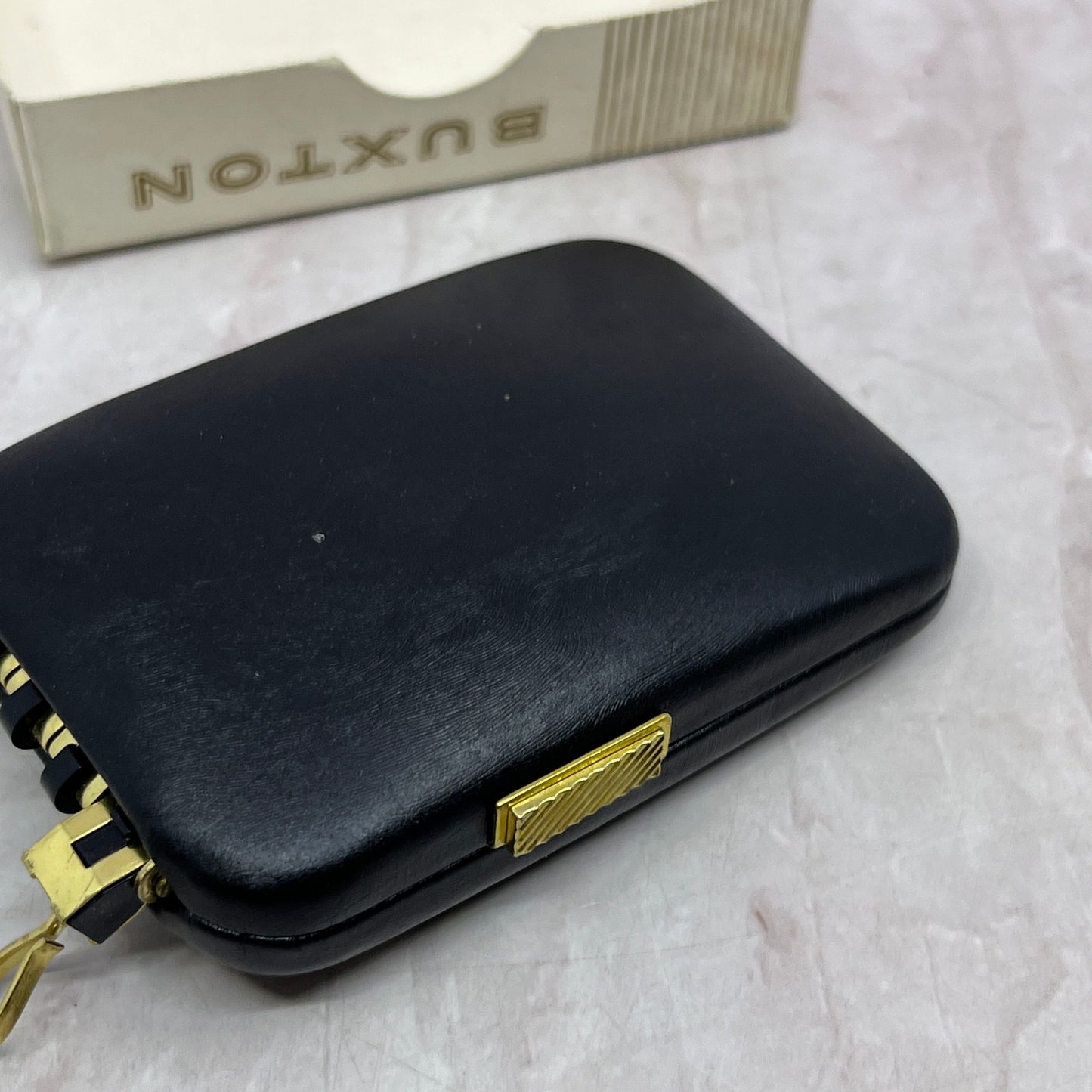 Vintage BUXTON Black Leather Saddle Cowhide Key-Tainer Key Case New SF4