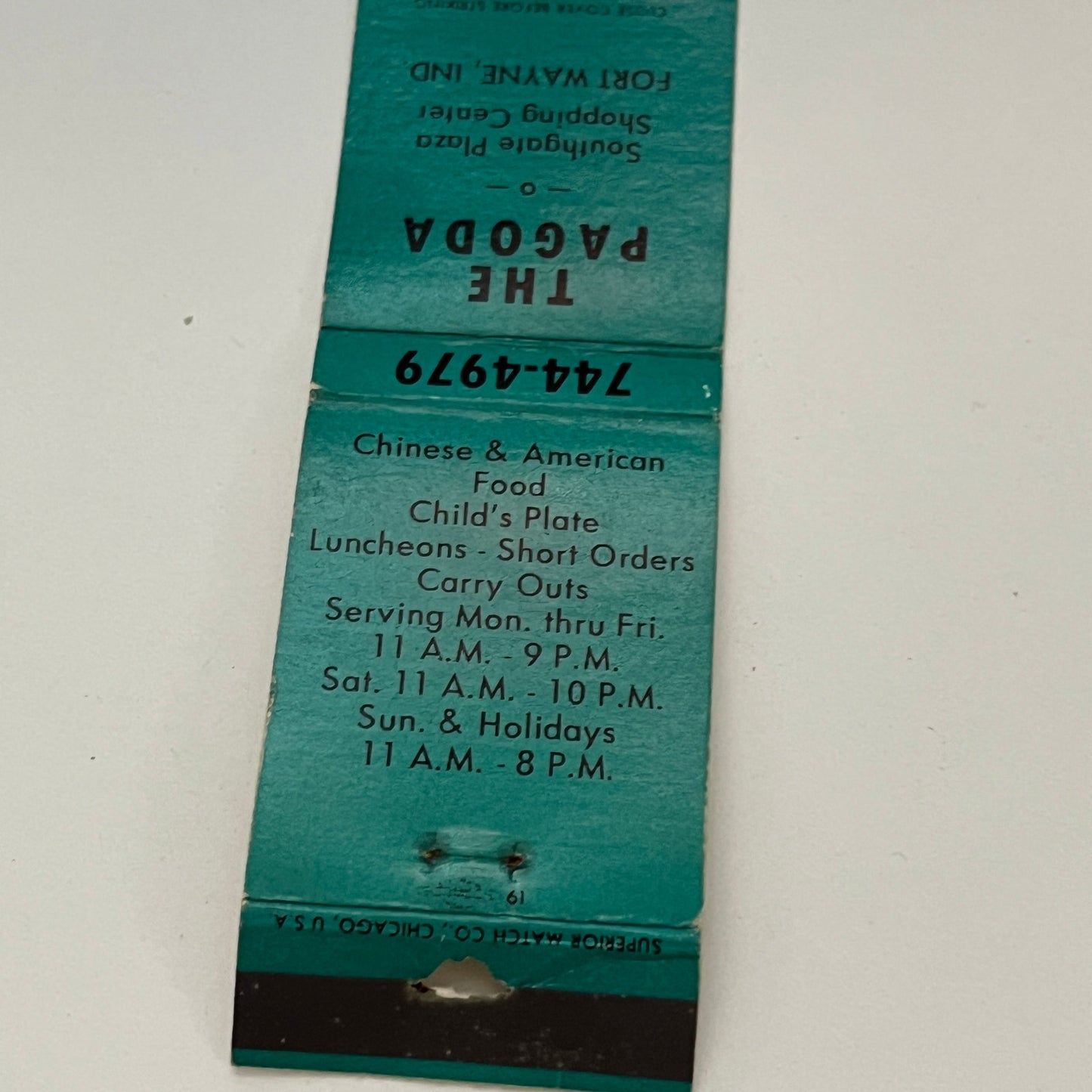 The Pagoda Chinese Food Southgate Plaza Ft Wayne IN Vintage Matchbook TB6-MB2-14