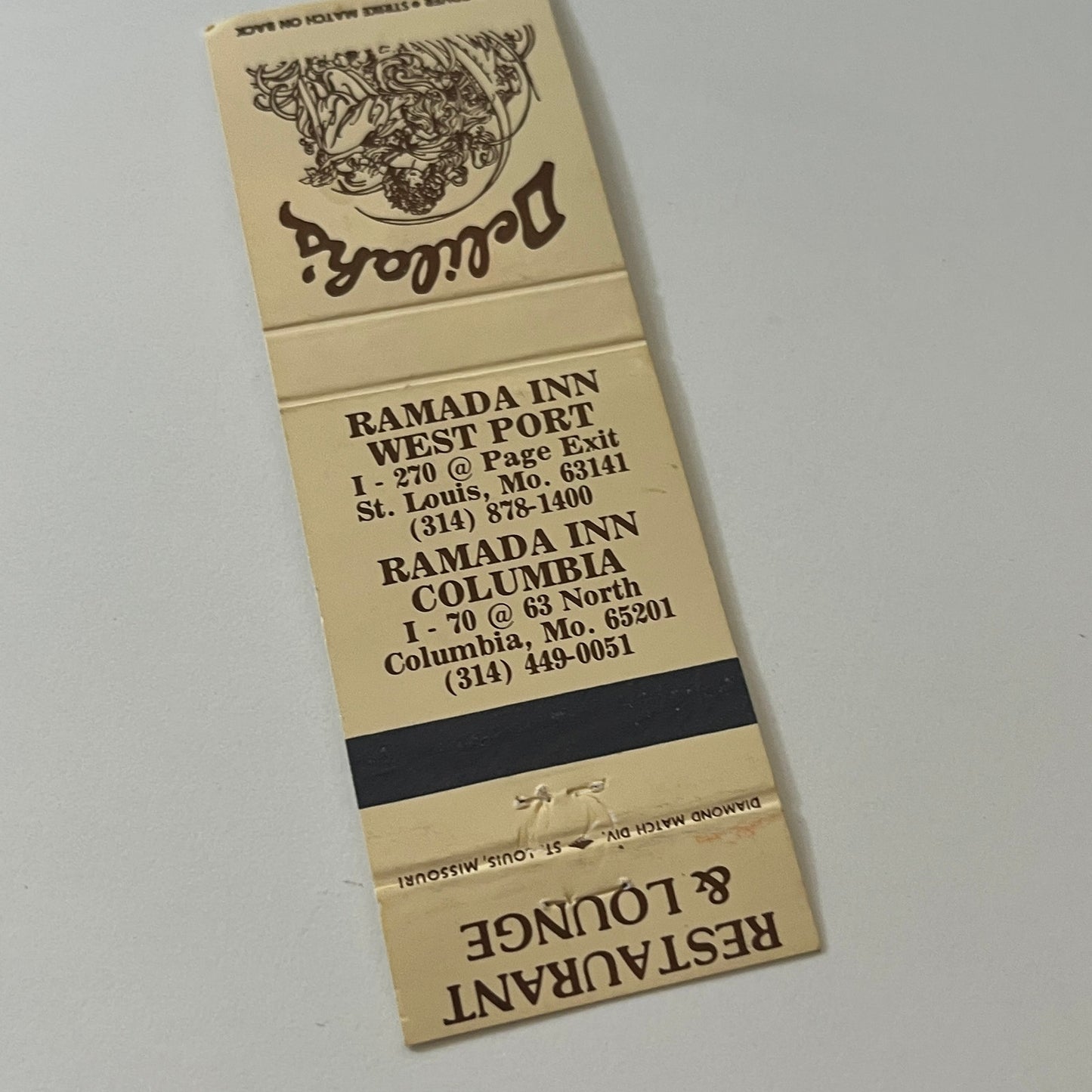 Delilah's Ramada Inn West Port Columbia MO Vintage Matchbook Cover TB6-MB2-5