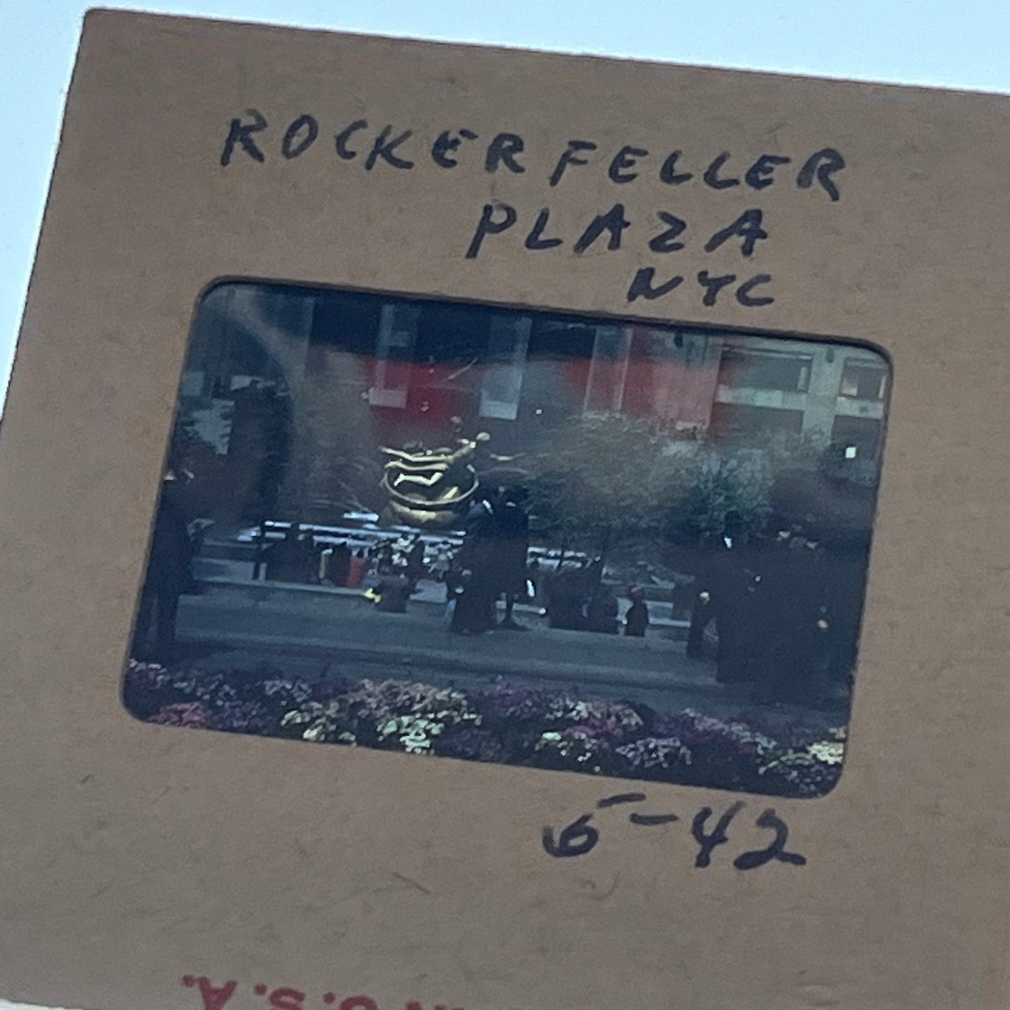 WWII 1942 10 Slides of Soldier Sightseeing in NYC Before Deployment TB8-SL1