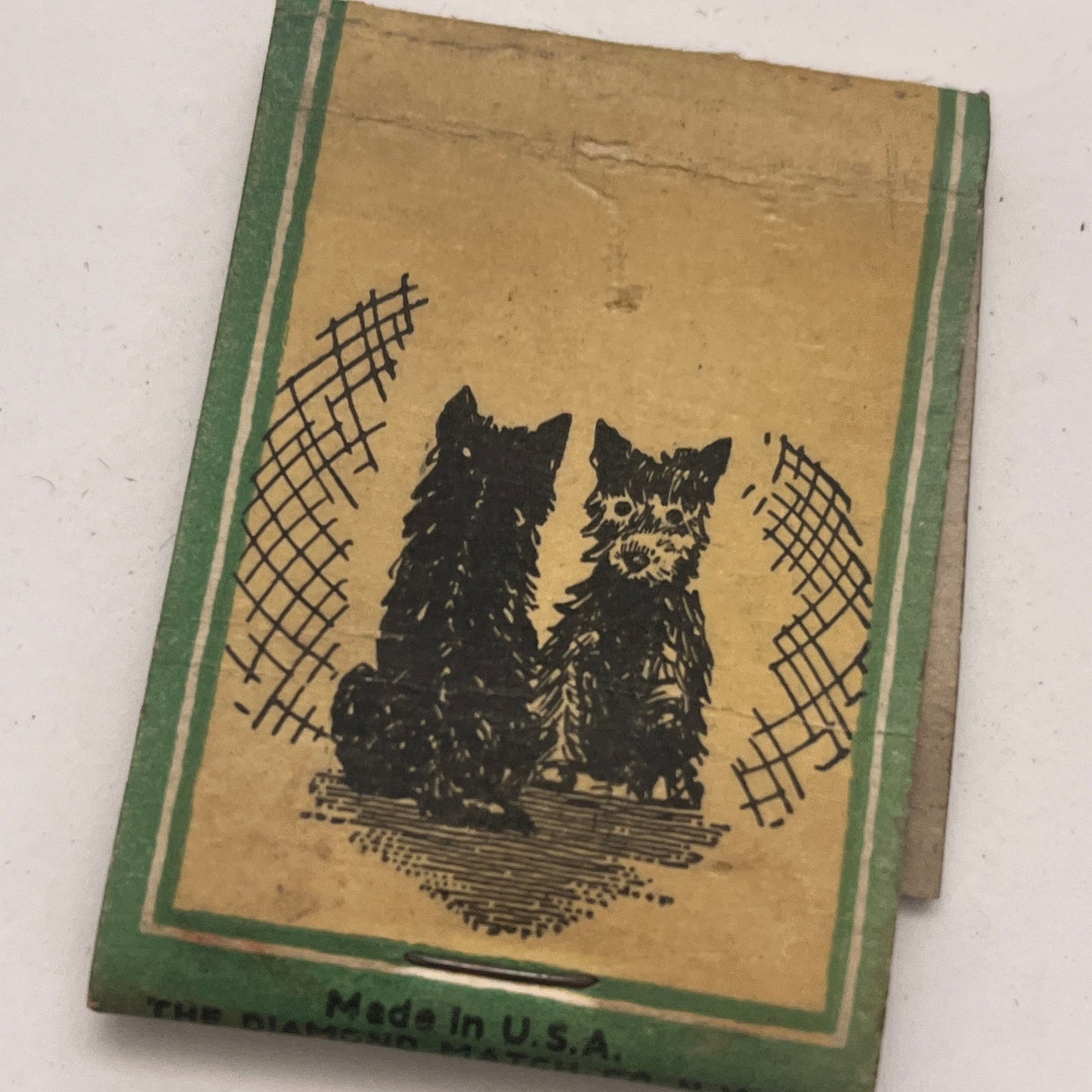Two Scotty Dogs Scottish Terrier Diamond Match Vintage Matchbook Cover TB8-MB2-5