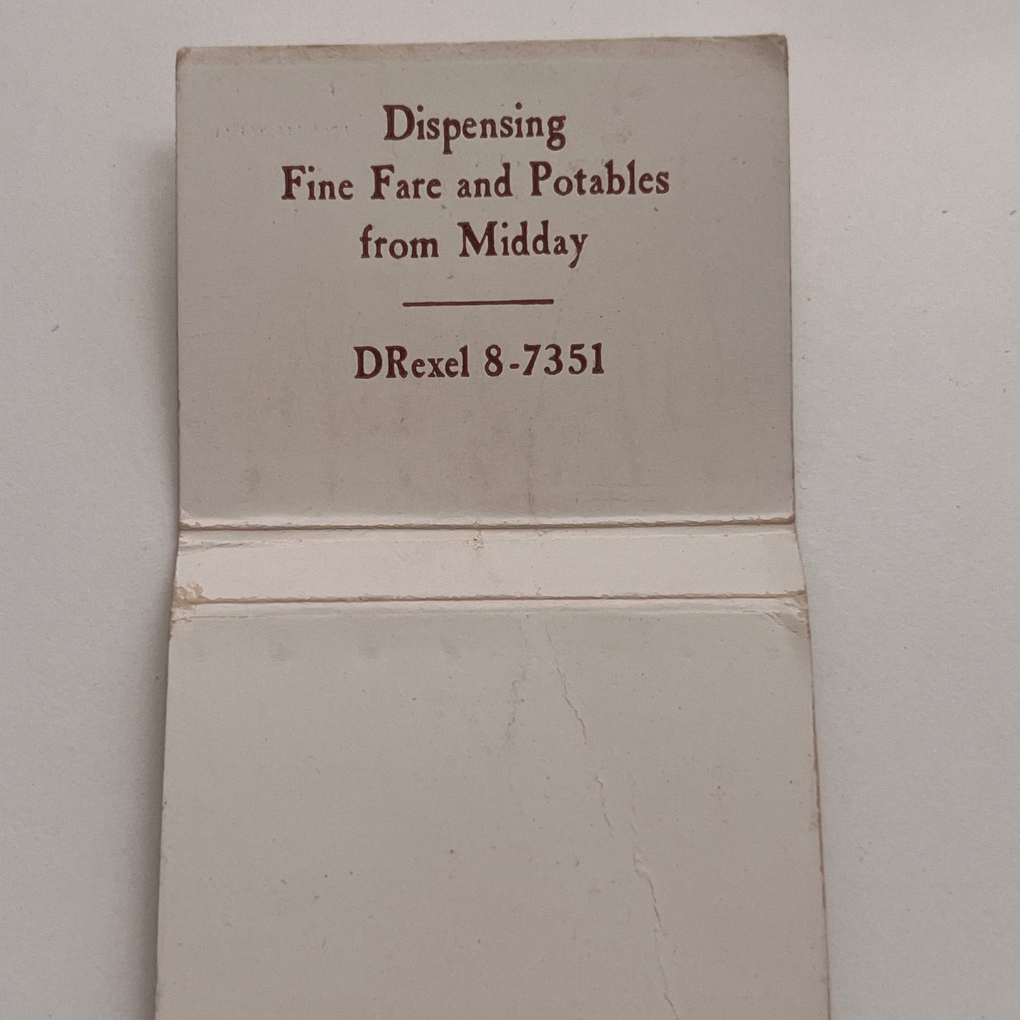 Stratford Motor Inn Mermaid Tavern Merritt CT Vintage Matchbook Cover TB8-MB-4