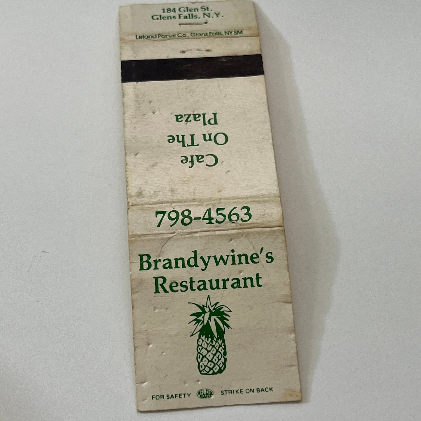 Brandywine's Restaurant Cafe on the Plaza Glen Falls Matchbook Cover TB6-MB1-14