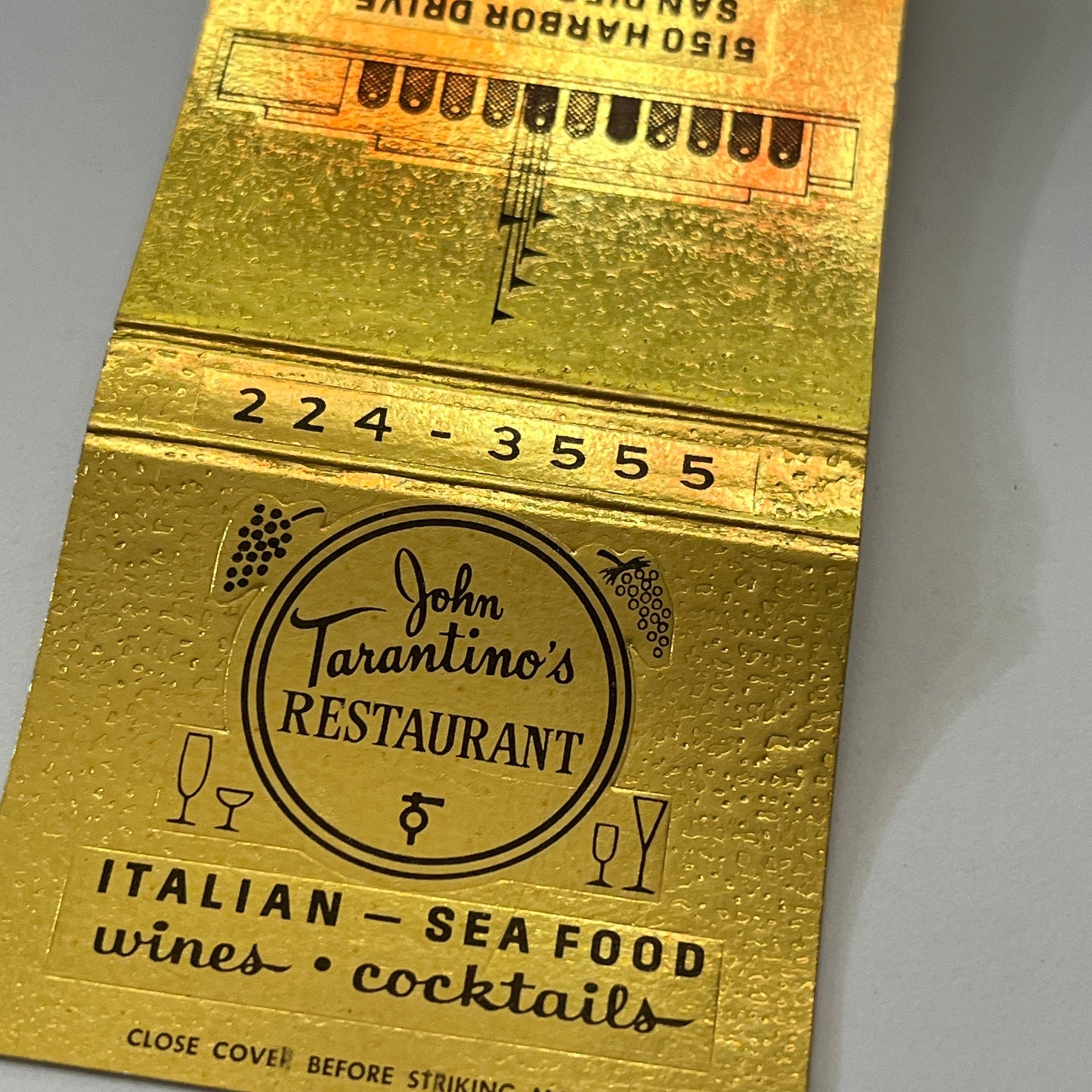 John Tarantino's Restaurant San Diego CA Vintage Matchbook Cover TB6-MB1-8