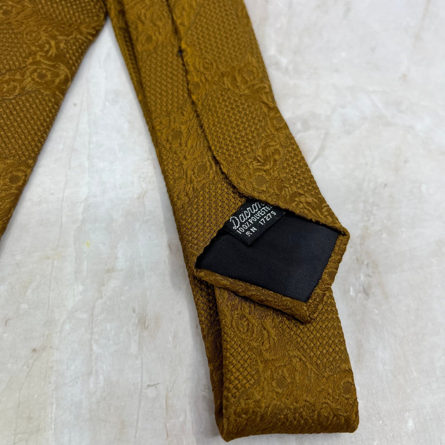 Retro Men's Embossed Polyester Brown Necktie Tie TG9-T2