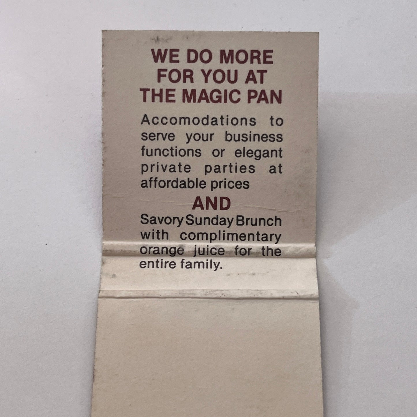 The Magic Pan Restaurant Vintage Matchbook Cover TB8-MB-12