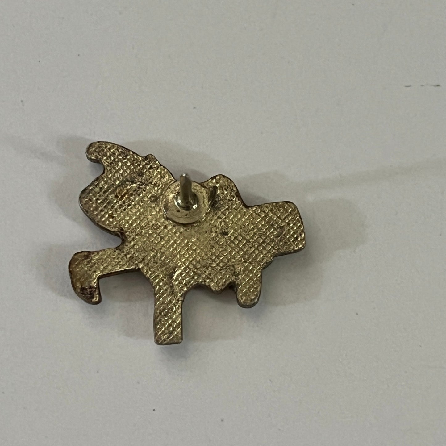 Red Devil Pioneer Mascot Vintage Lapel Pin Enamel Pinback Button SD6