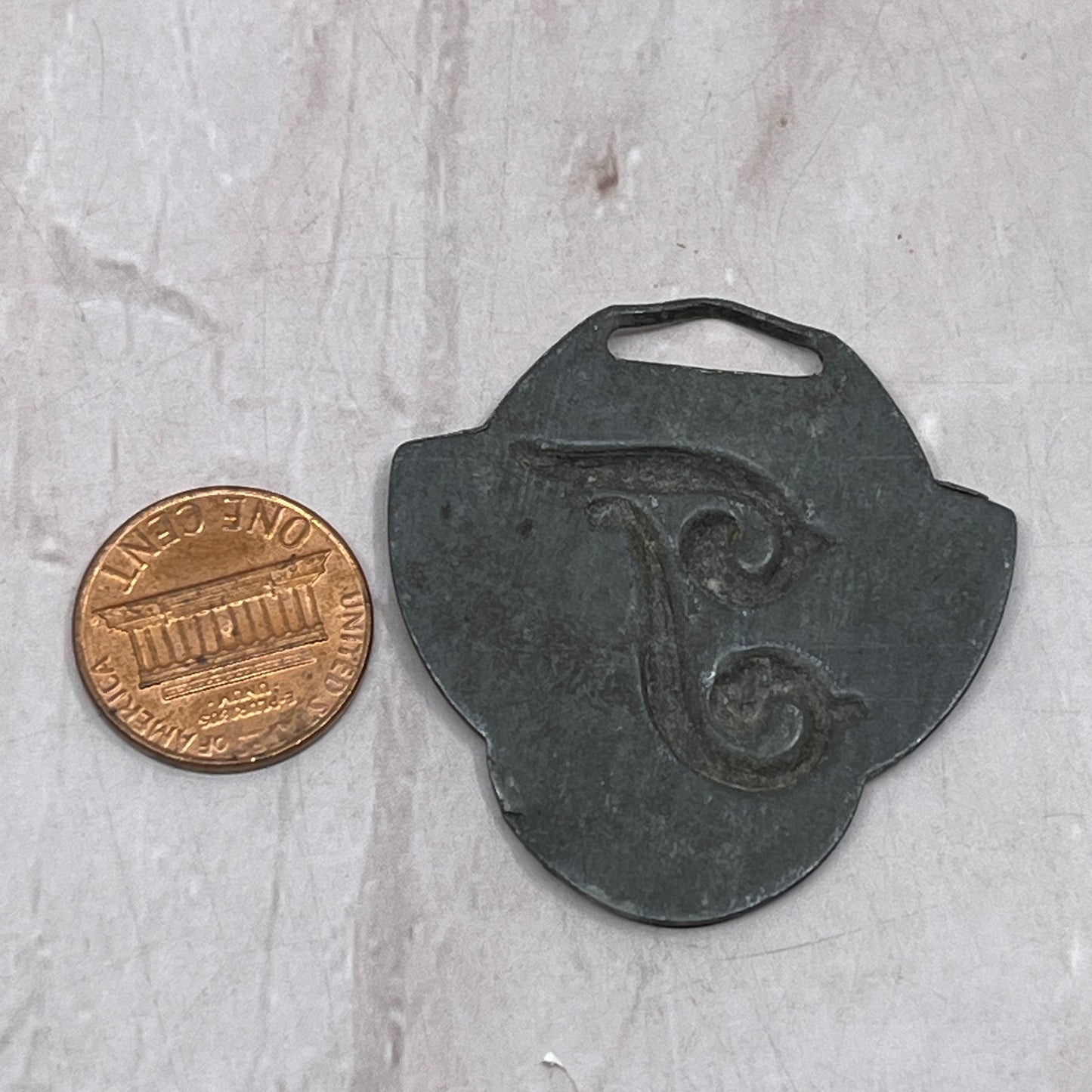 Vintage Tin Monogrammed "T" Embossed Keychain SF4