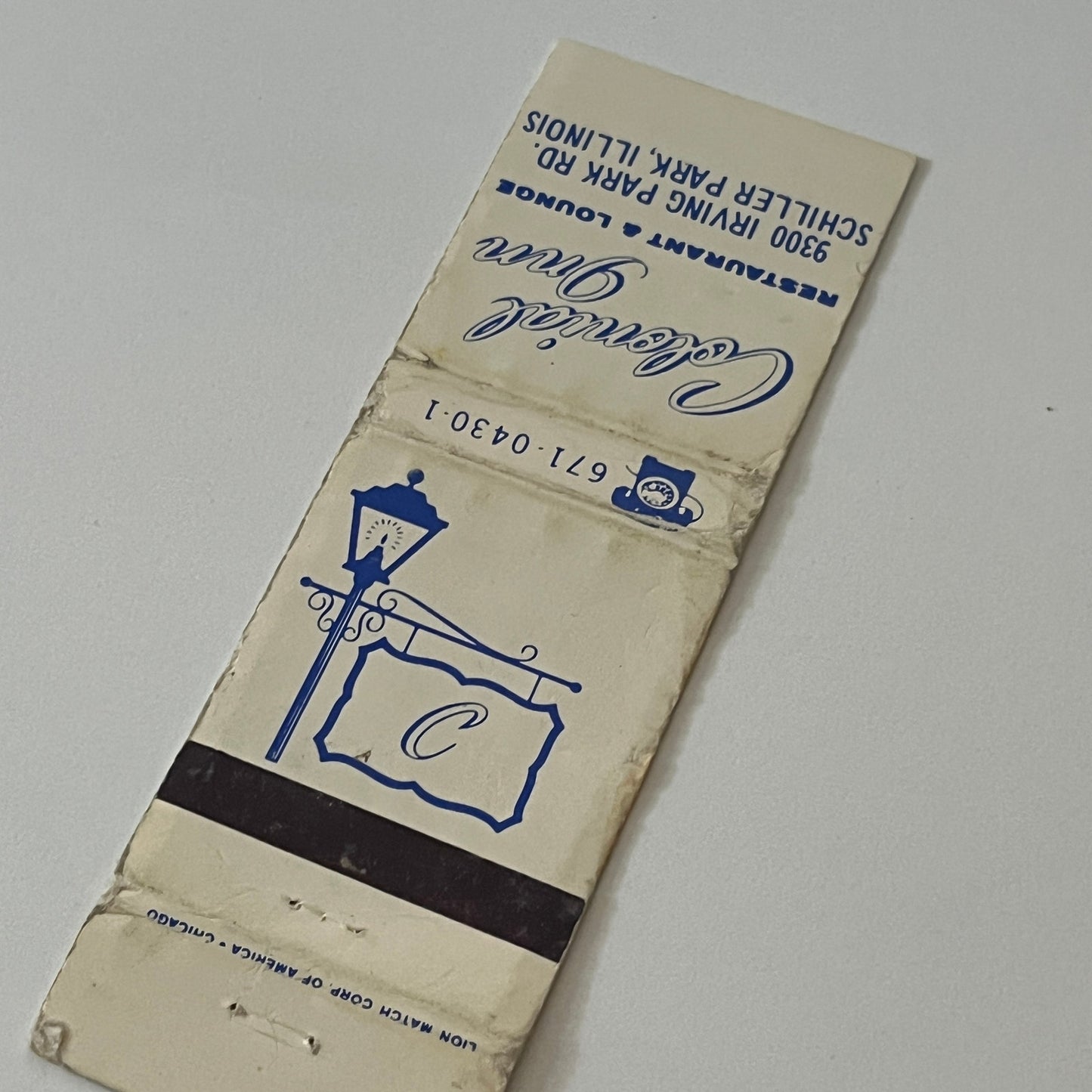 Colonial Inn Restaurant & Lounge Schiller Park IL Vintage Matchbook TB6-MB2-6
