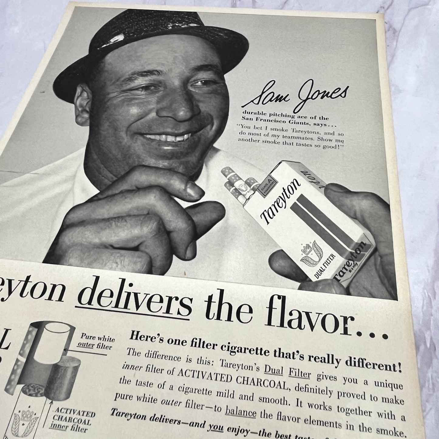 Sam Jones San Francisco Giants MLB Tareyton Vintage 9.5x12 Ad V14-5