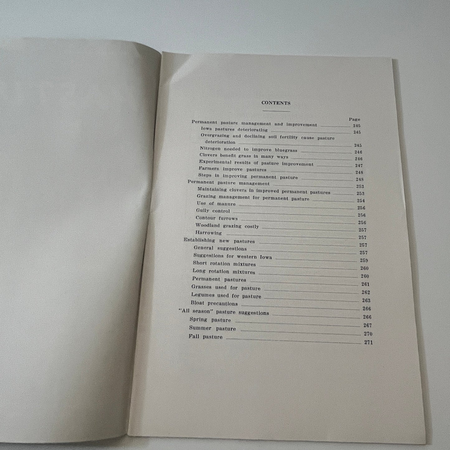 Pasture Improvement & Management 1943 Ames Iowa Farmers Bulletin Booklet TK2-XB3