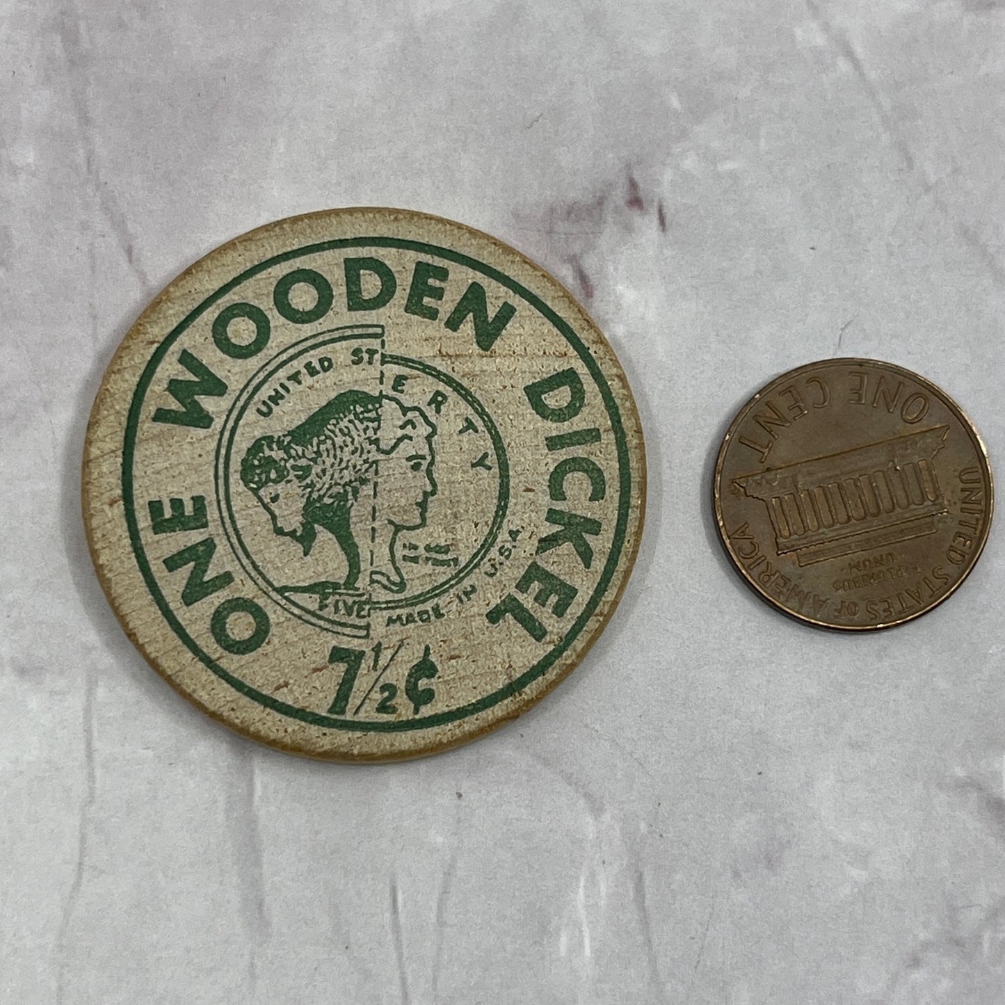 Vintage Wooden Nickel Lee's Camera Ct. Ephrata PA 33 E. Main SC1