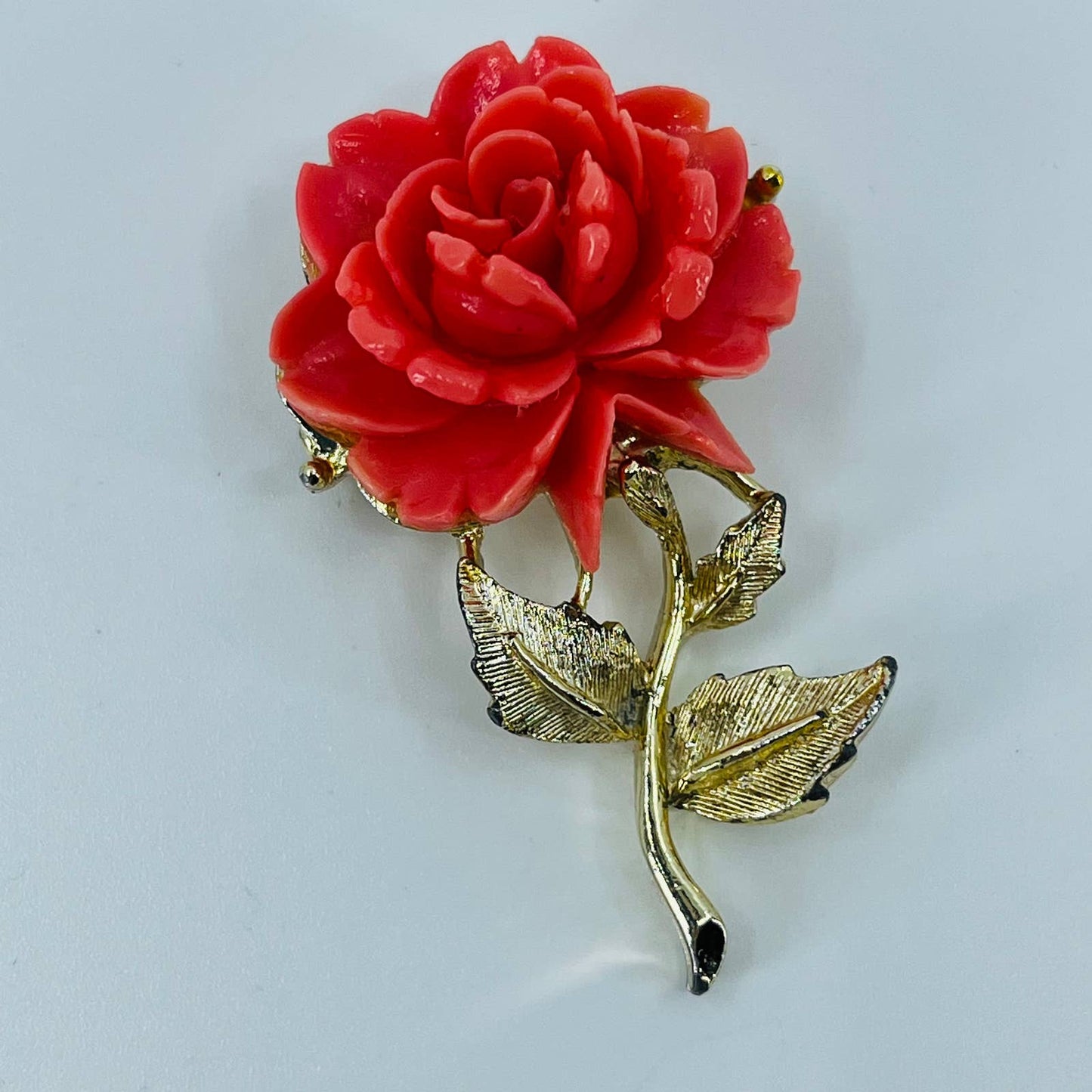1930s Art Deco Coral Color Flower Brooch Gold Tone Stem and Leaves Set of 2 SA6