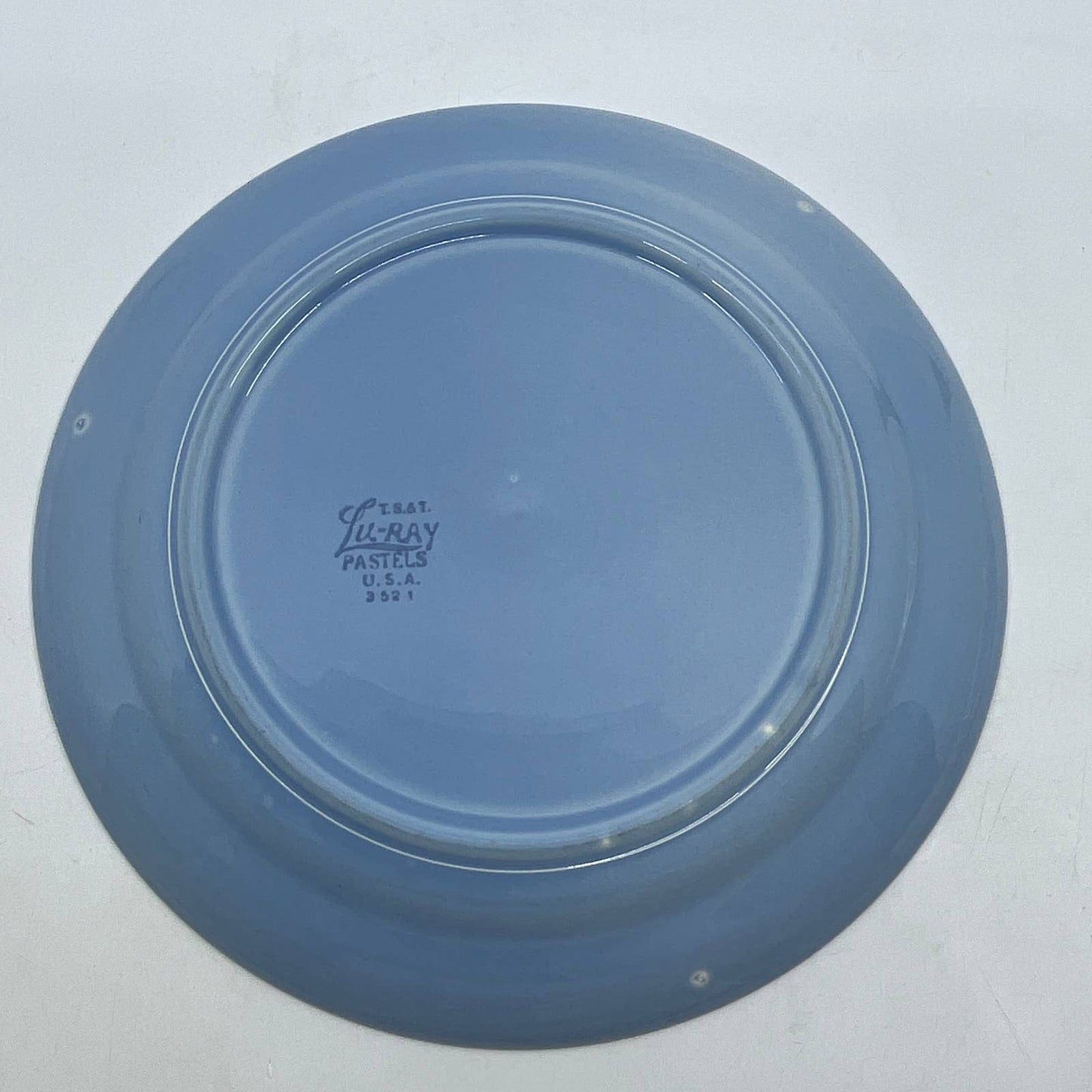Vintage Lu-Ray Pastels Blue 9 1/4" Dinner Plate T.S.&T. TI3-3
