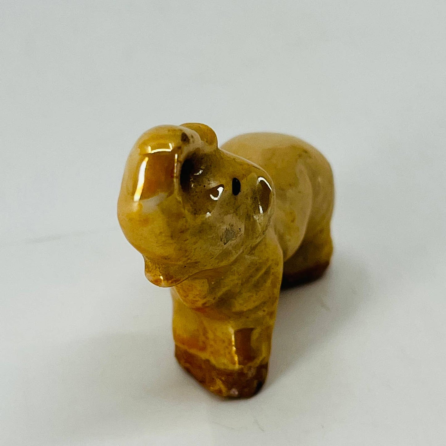 Vintage Ceramic Peach Lusterware Elephant Figurine 2” SA9