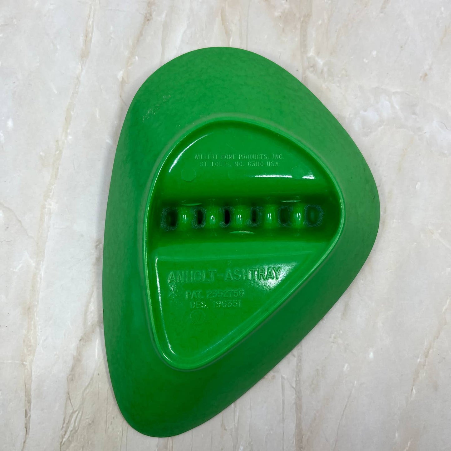 Anholt Ashtray Atomic Green Boomerang Melamine Mid Century MCM Retro TC5