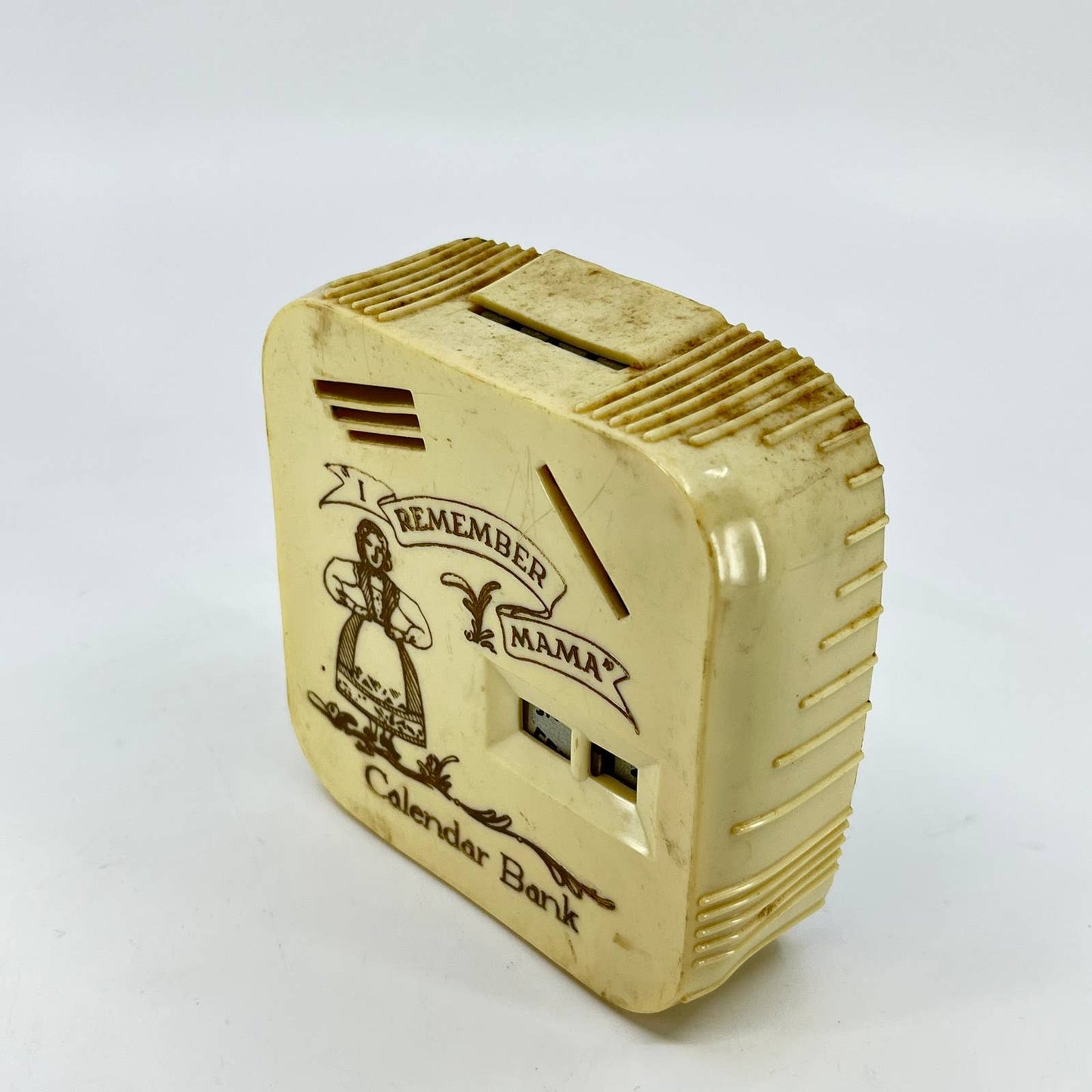 Vintage Coin Bank I REMEMBER MAMA Calendar Bank No Key TE3