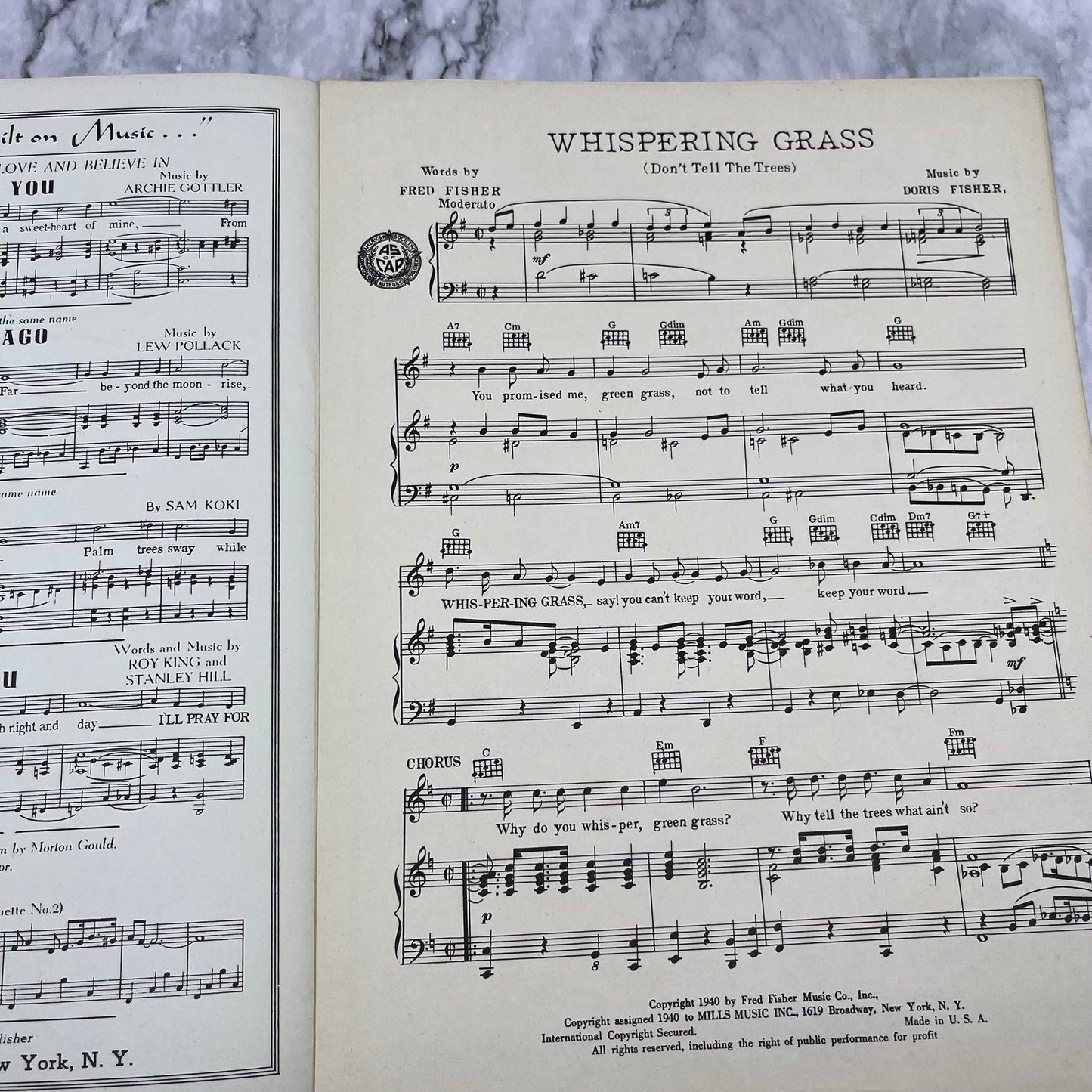 1940 Vintage Whispering Grass Sheet Music Fisher Guy Lombardo V39-2