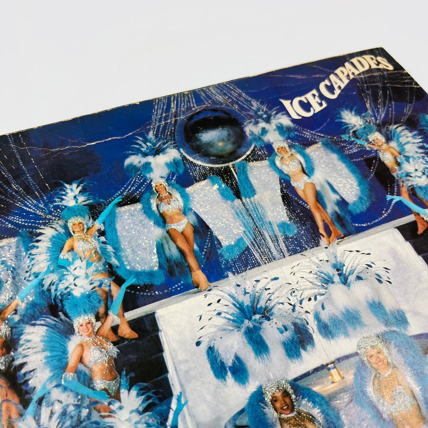 ICE CAPADES souvenir program Peggy Fleming Hello Broadway 1981 Wizard of Ahs BA2