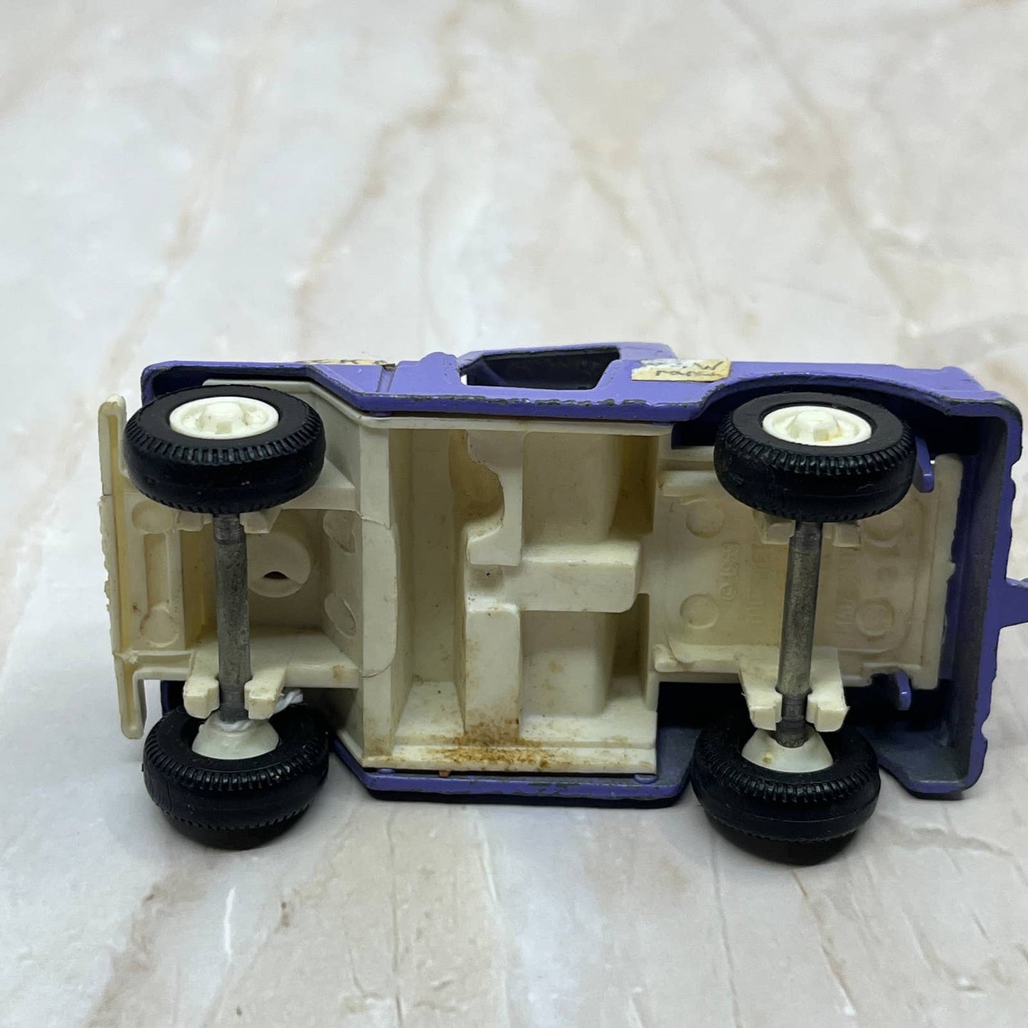 Vintage Jeep Tootsietoy 4" Lilac Purple Toy Diecast Car 1969 TC5-S2