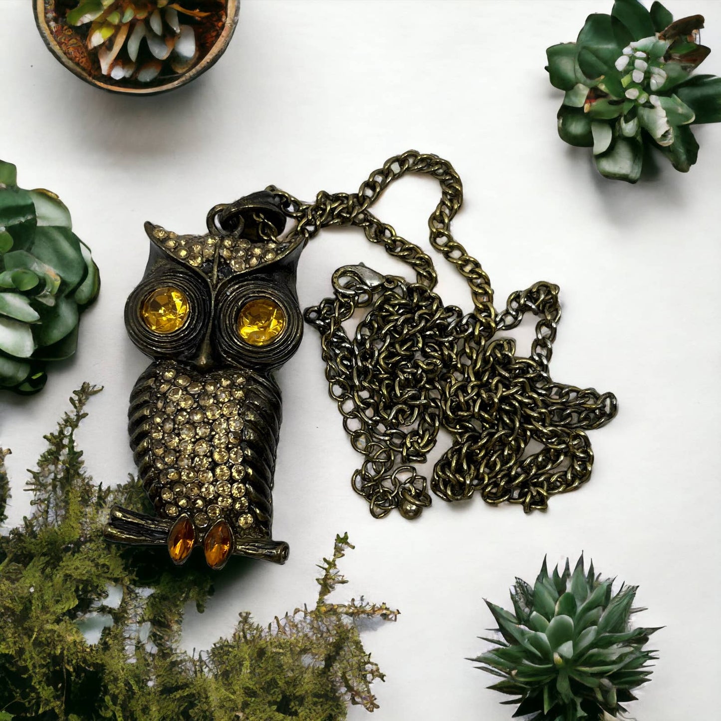 Vintage Charming Rhinestone Owl Pendant Necklace Costume Jewelry TJ9