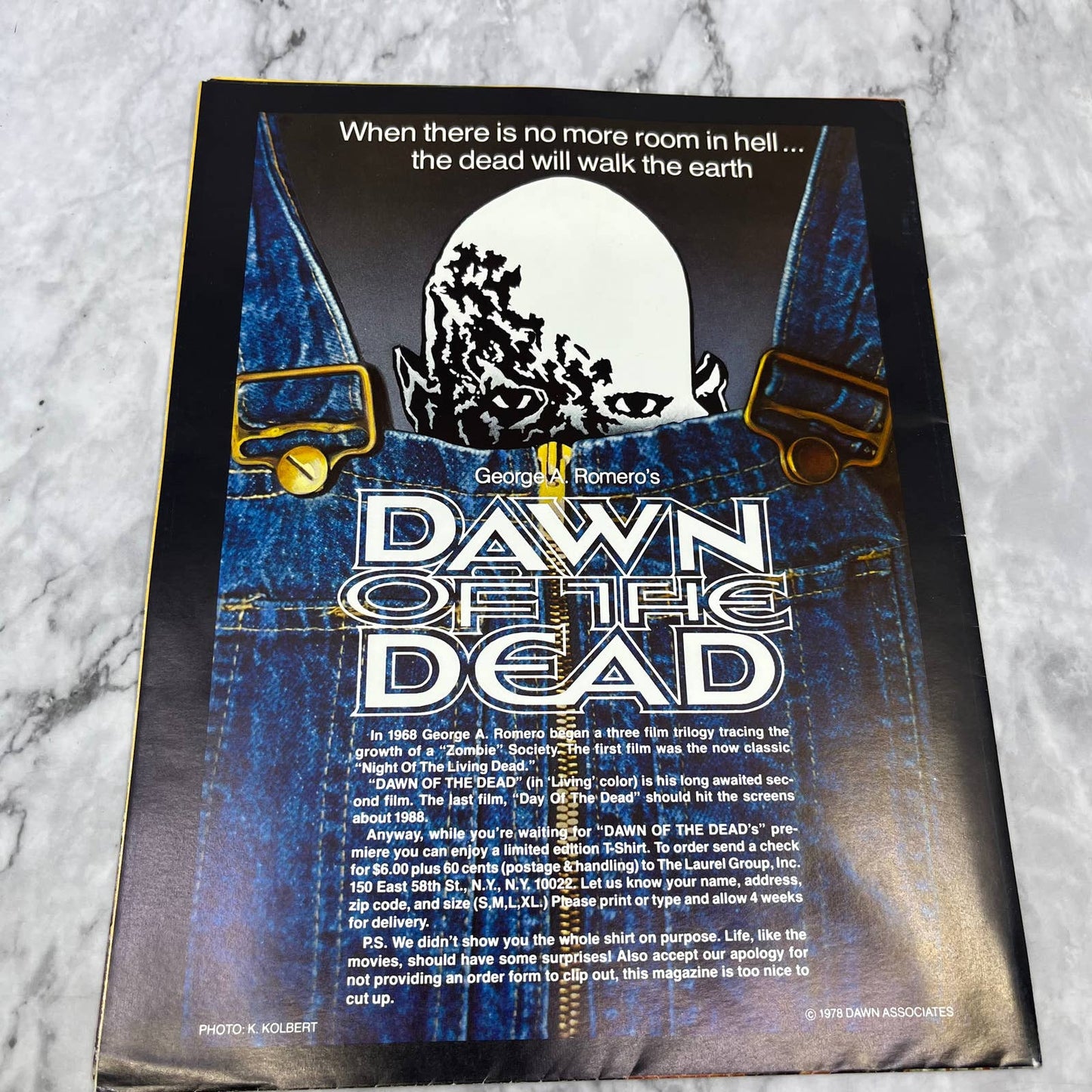 DAWN OF THE DEAD Poster Book (1978) Magazine Signed by Tom Savini Posterbook FL5