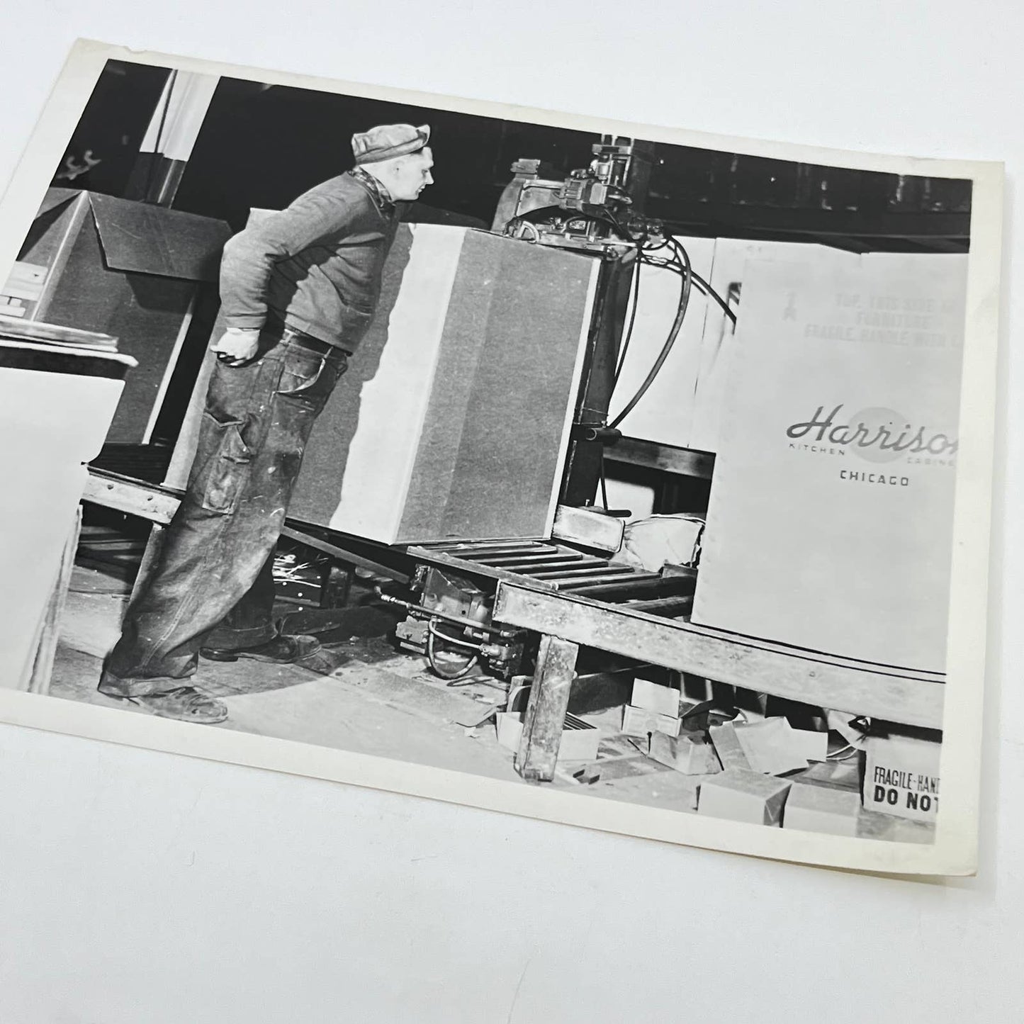 1940s Assembly Line Manufacturing Photo Harrison Kitchen Cabinets Chicago AA7-23