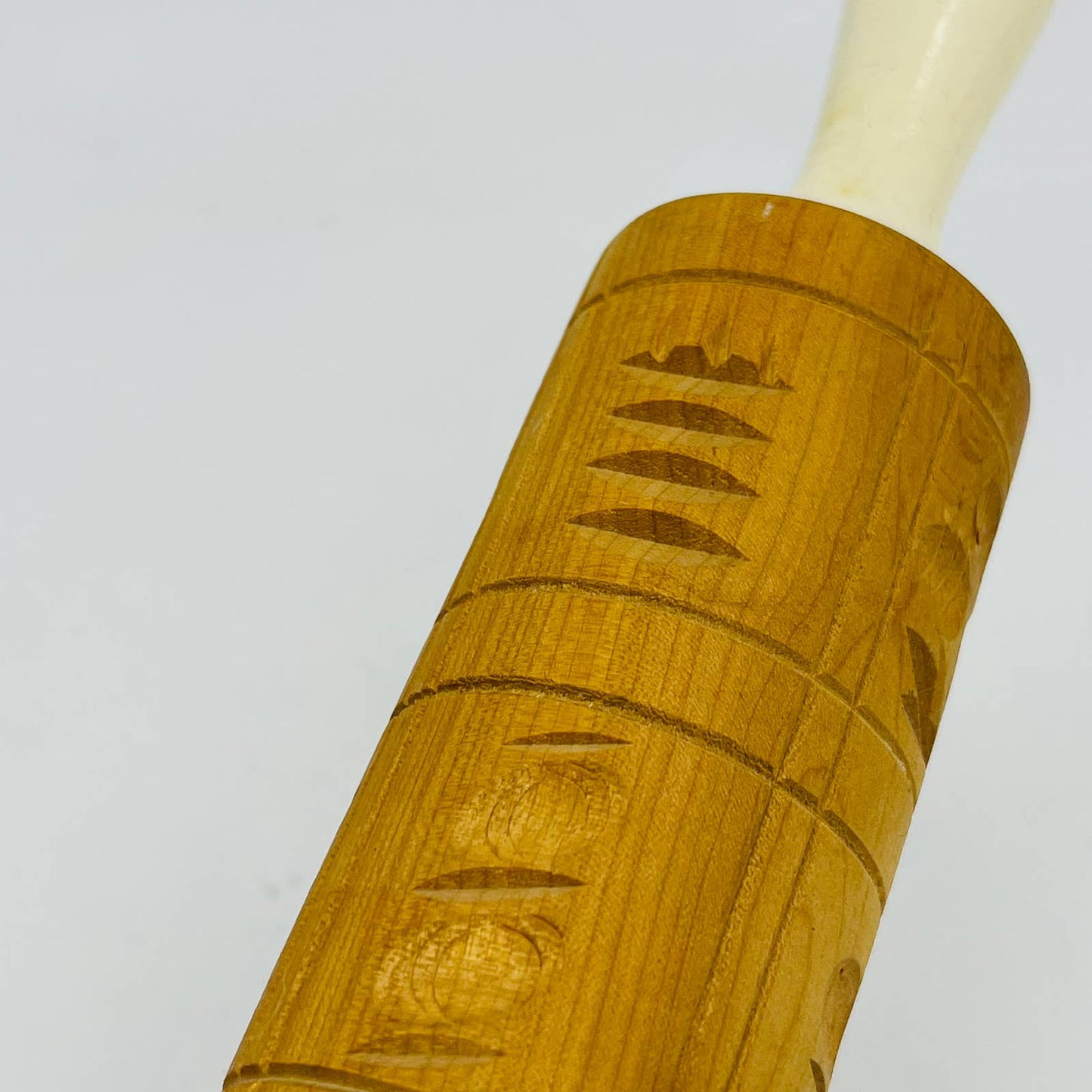 Vintage Embossed Wood Rolling Pin White Handles 14”