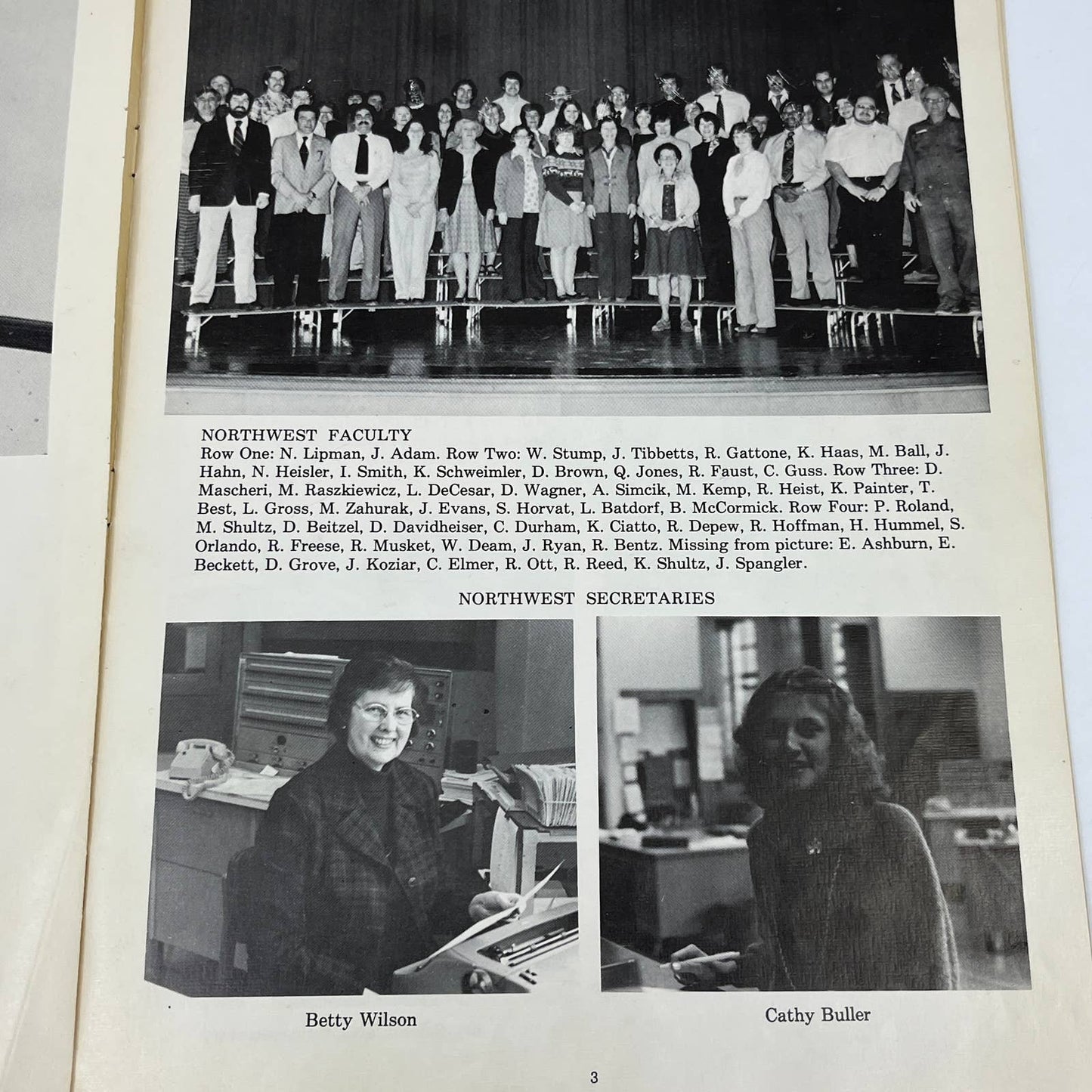 1979-1980 Northwest Junior High School Yearbook Reading PA TG2-1