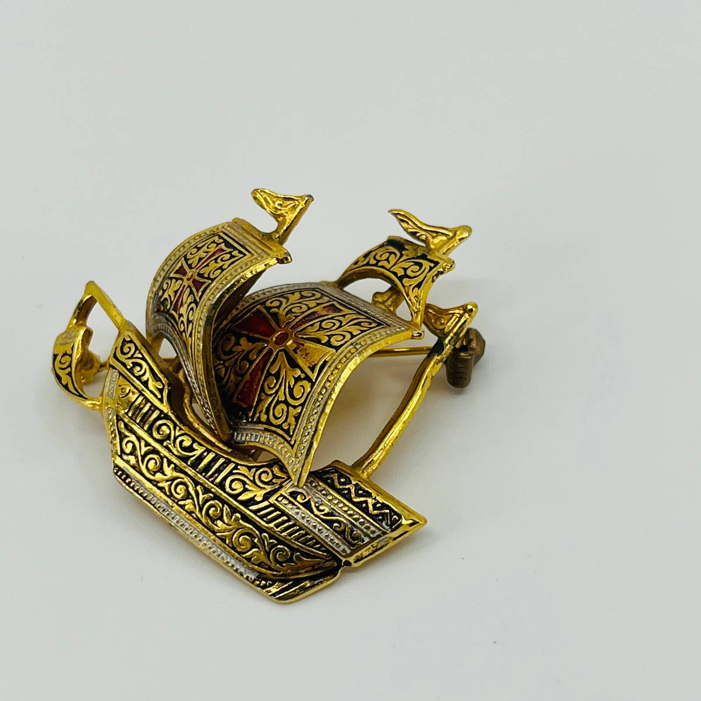 VTG Damascene Spain Boat Ship Galleon Pin Brooch Nautical Gold Tone Enamel SB2