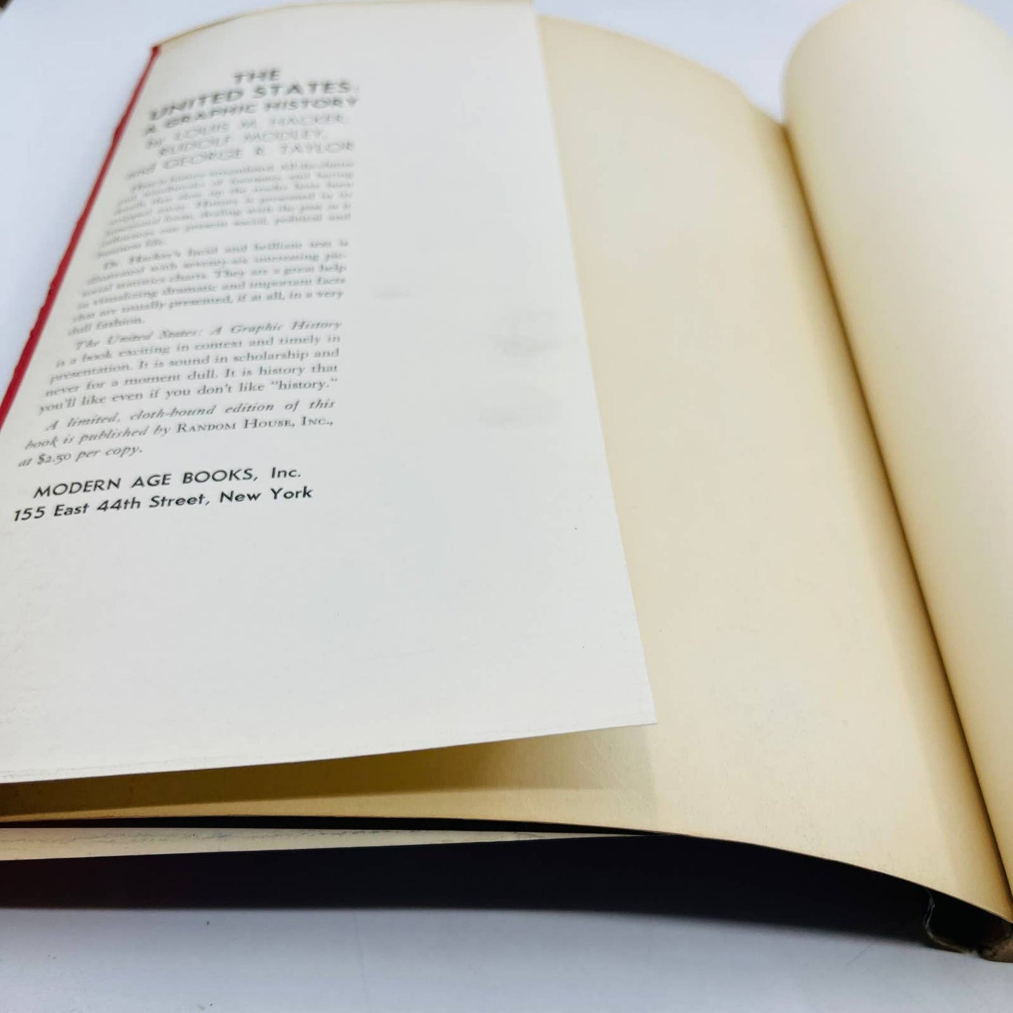 The United States: A Graphic History Hacker, Modley, Taylor w/ Dust Jacket BA4