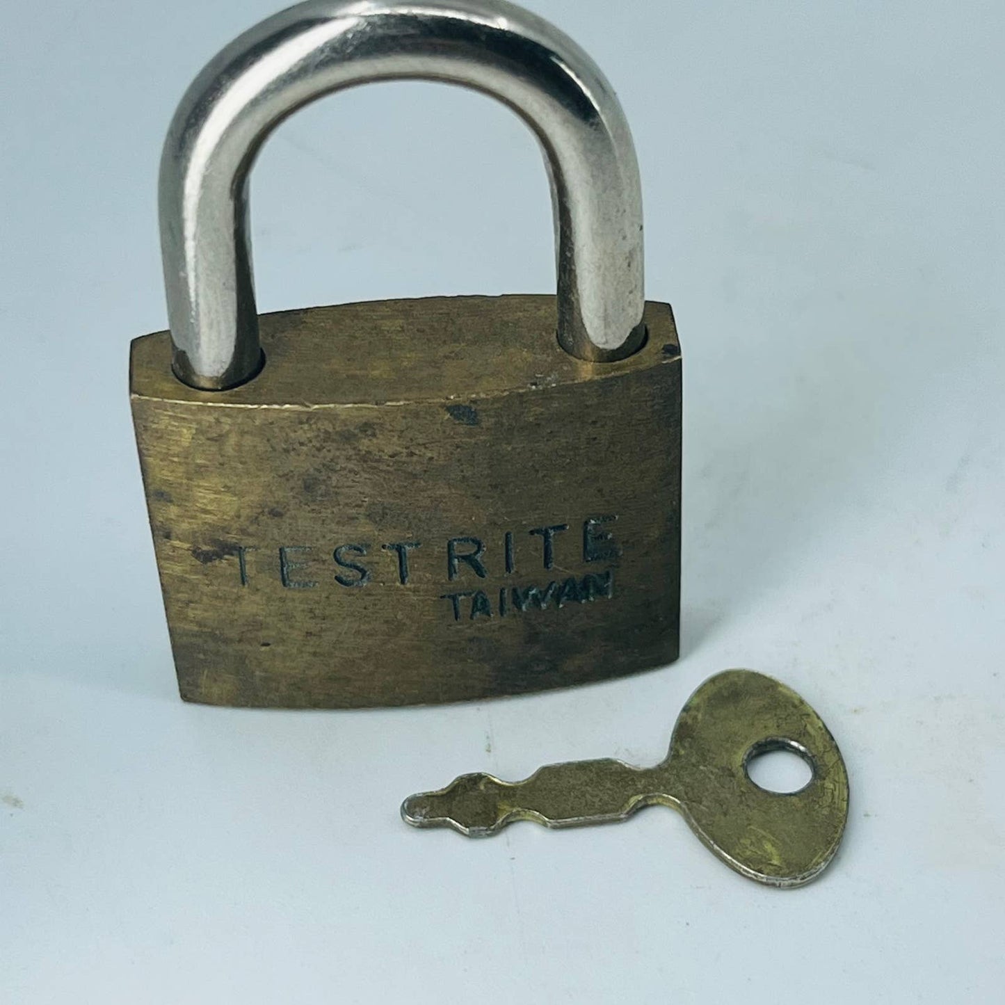Vintage Brass Testrite Taiwan Mini Lock Padlock With Key SA8