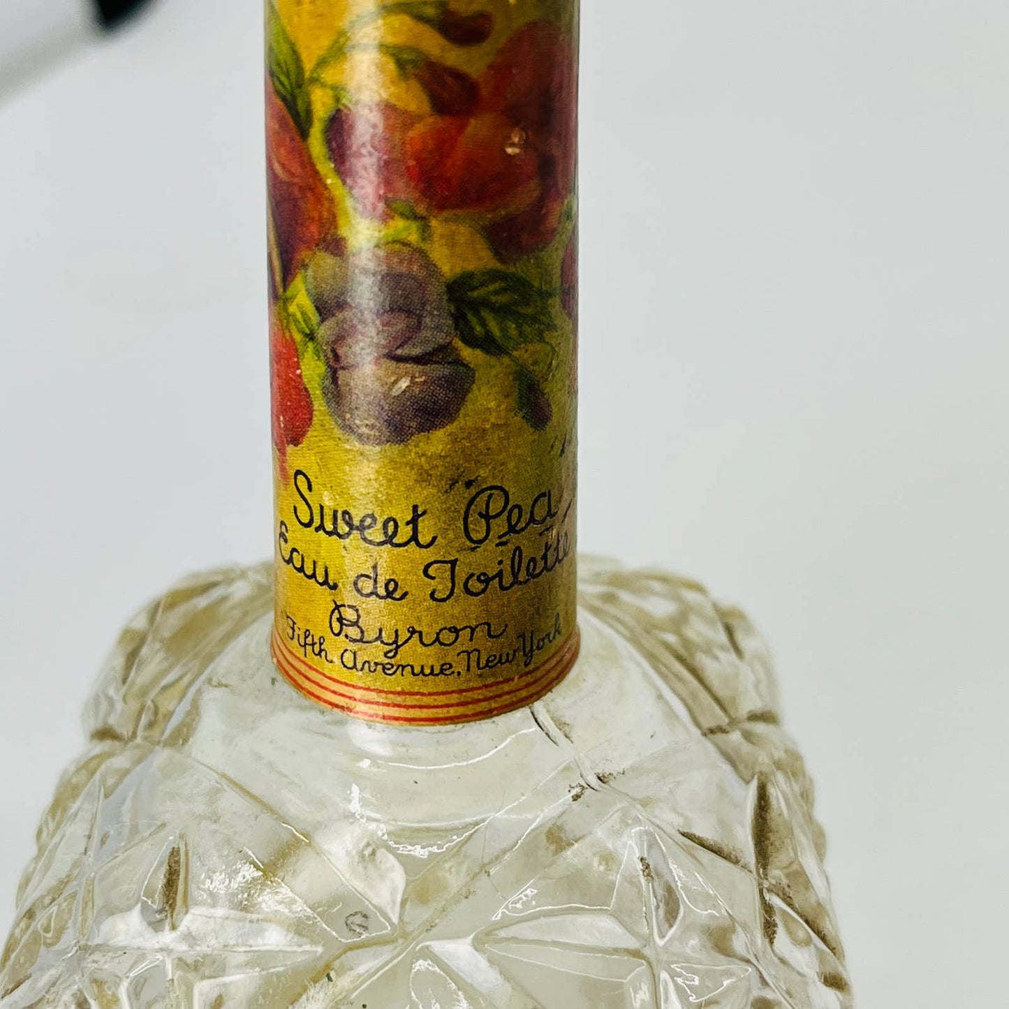 Carnation Eau de Toilet Byron Fifth Avenue Long Nick Splash Bottle Sweet Pea TC5