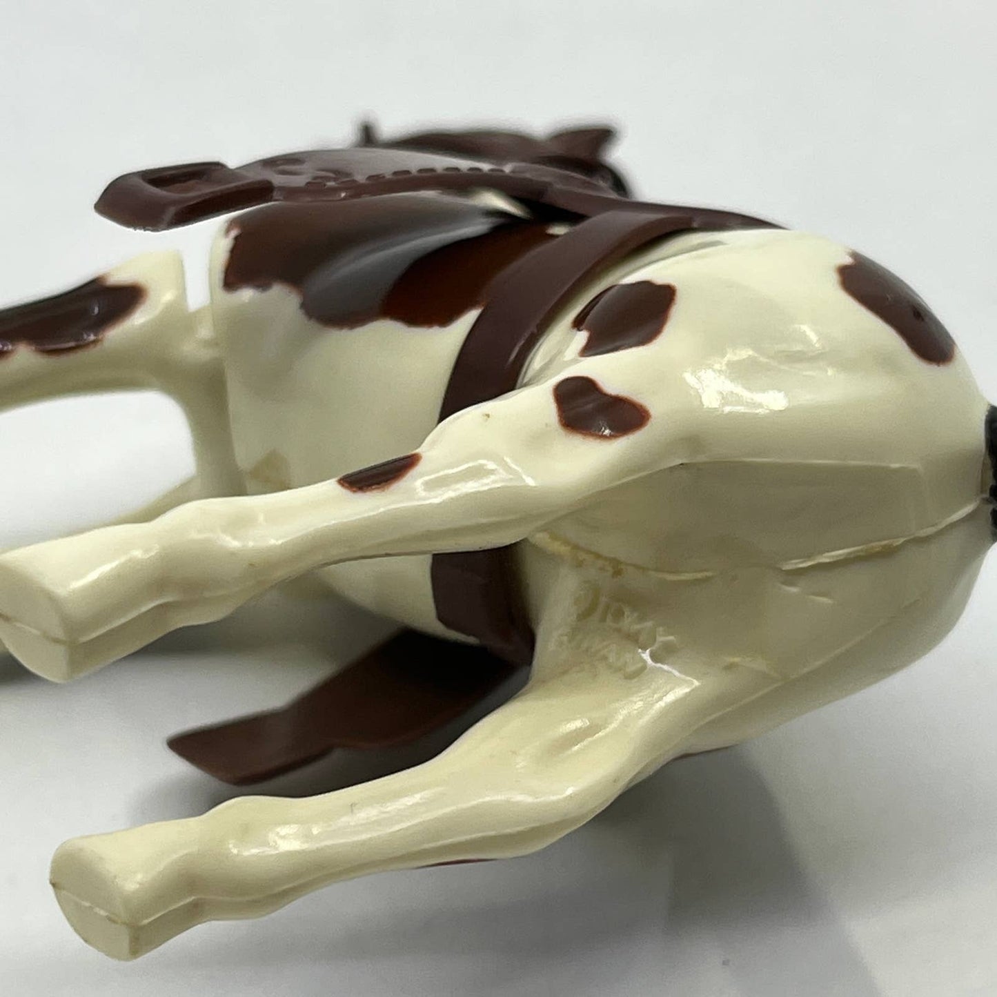 1983 TOMY Prancing Pony Painted Horse w/ Saddle Wind Up Galloping Toy SE2