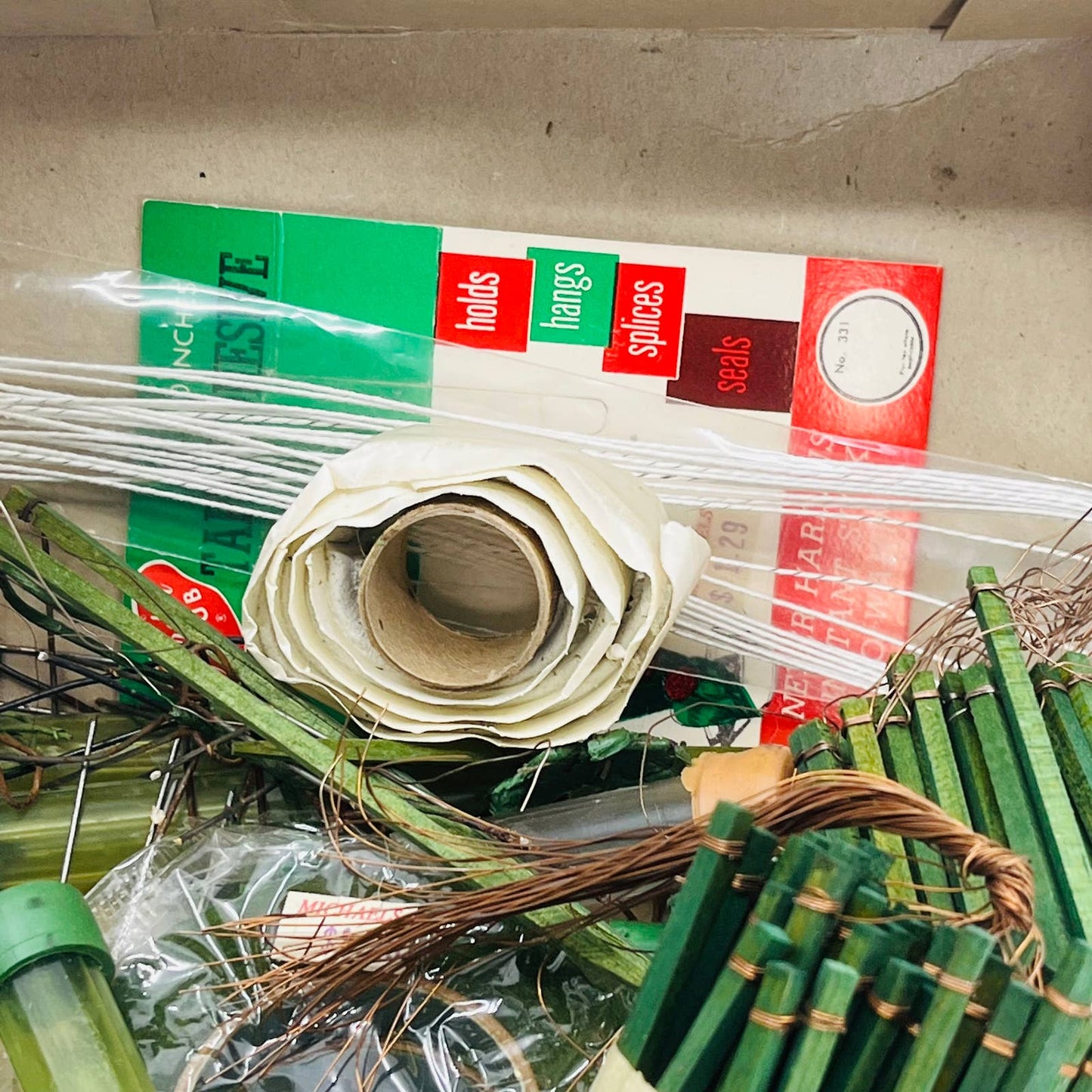 Huge Lot Vintage 1950s-70s Artificial Flower Crafting Accessories 3 Pounds TB6
