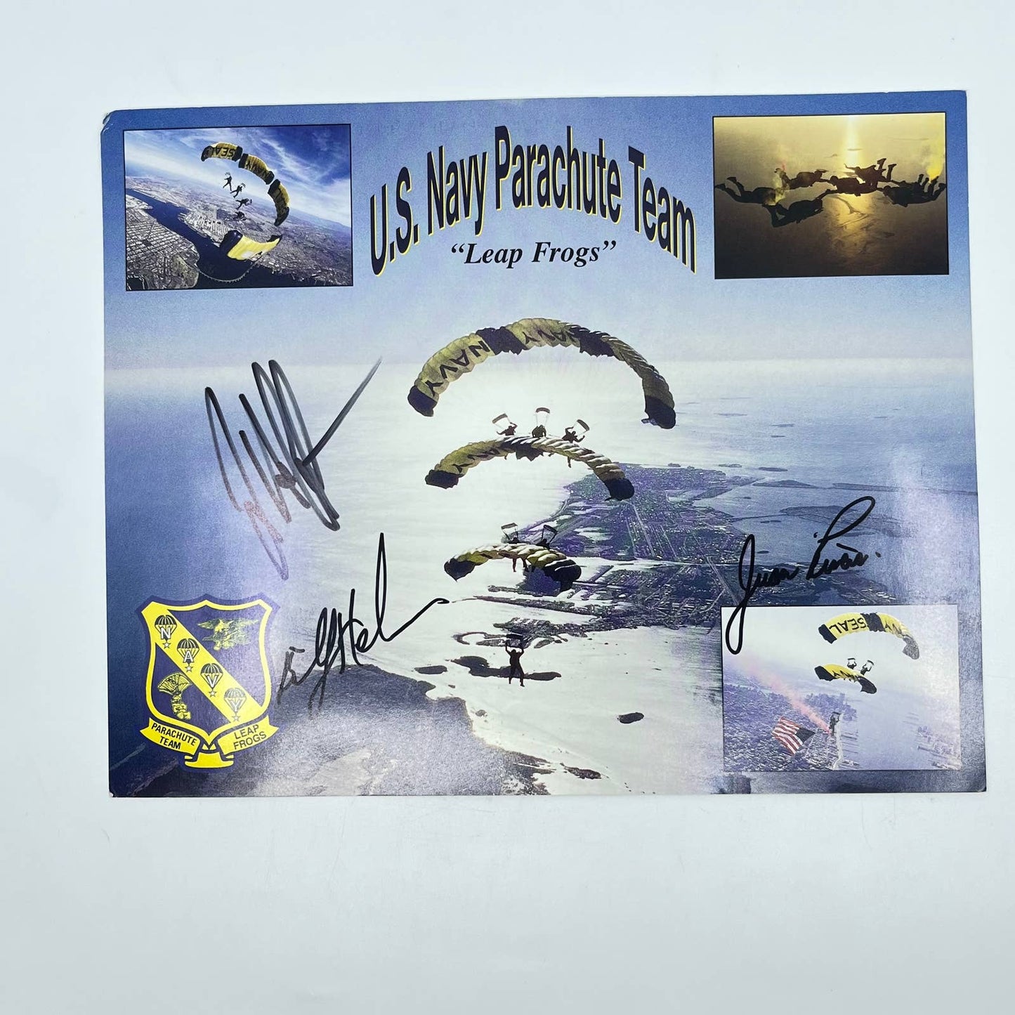 Vintage US Navy Parachute Team Leapfrogs Signed Photo 8x10” D7