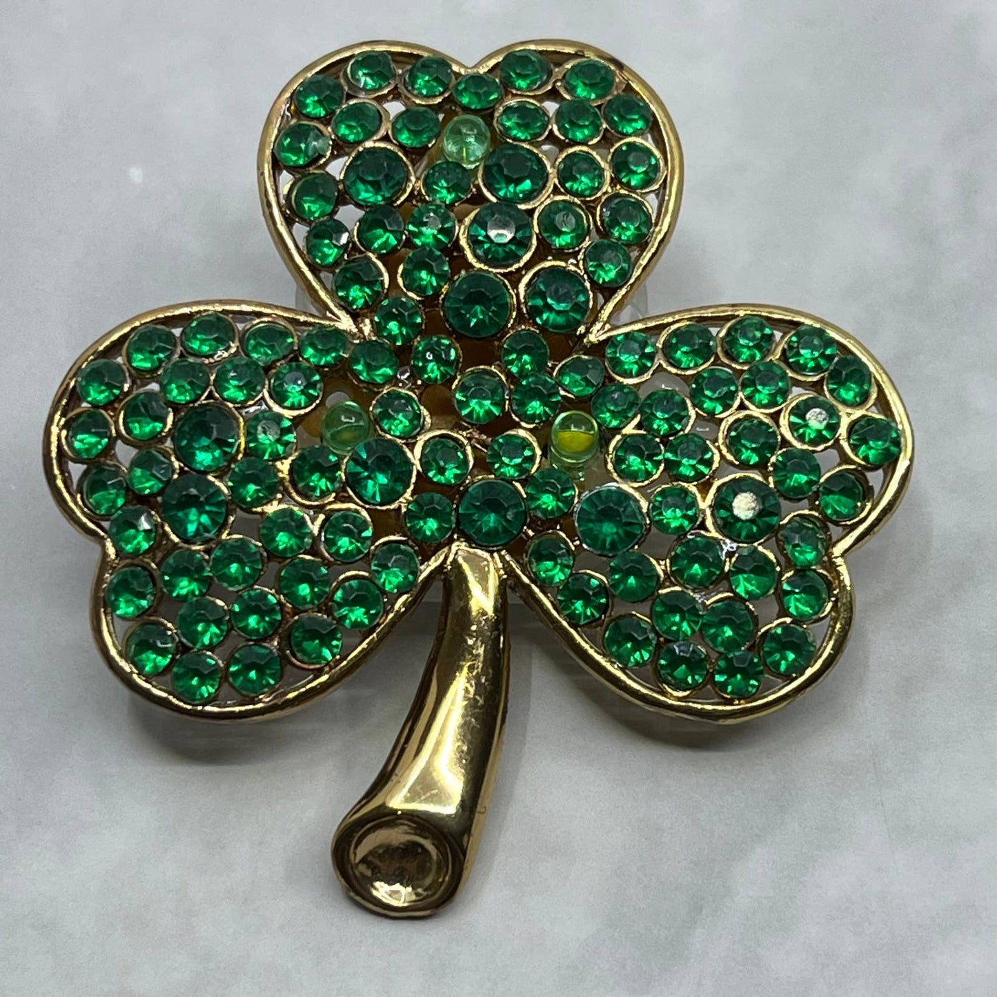 1980s Elegant Green Lights & Rhinestone Gold-tone Shamrock Clover Brooch SE6