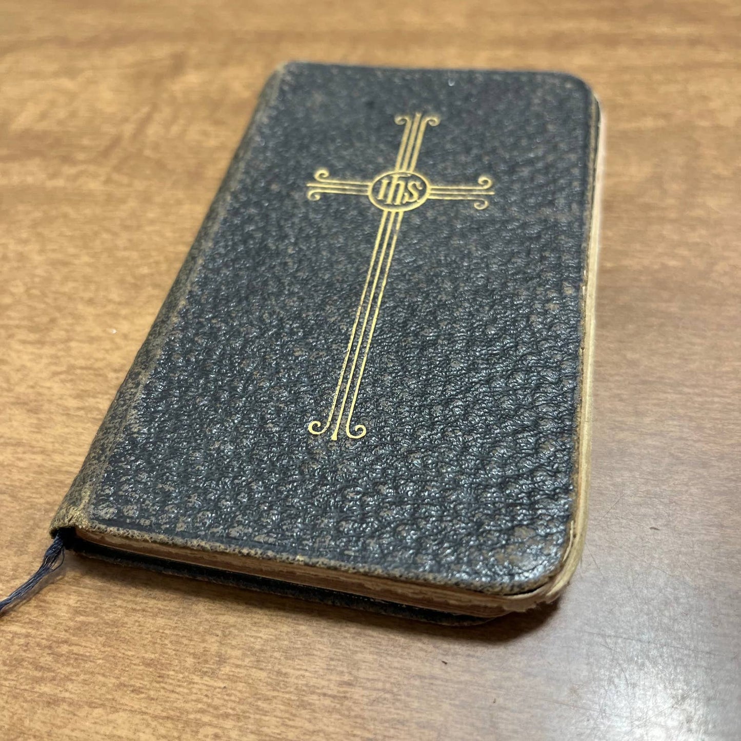 1909 IHS Leather Catholic’s Pocket Manual All Seeing Eye Winterberg NY TG6