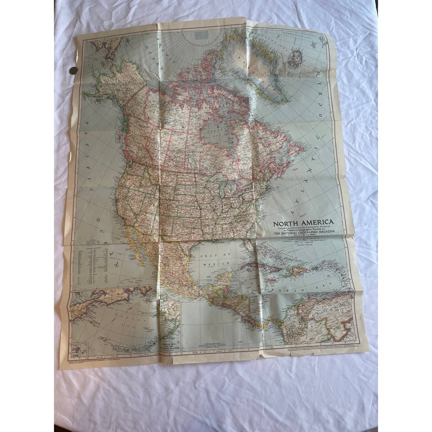 March 1952 National Geographic Map of North America vol CI, no. 3 35x28 FL3