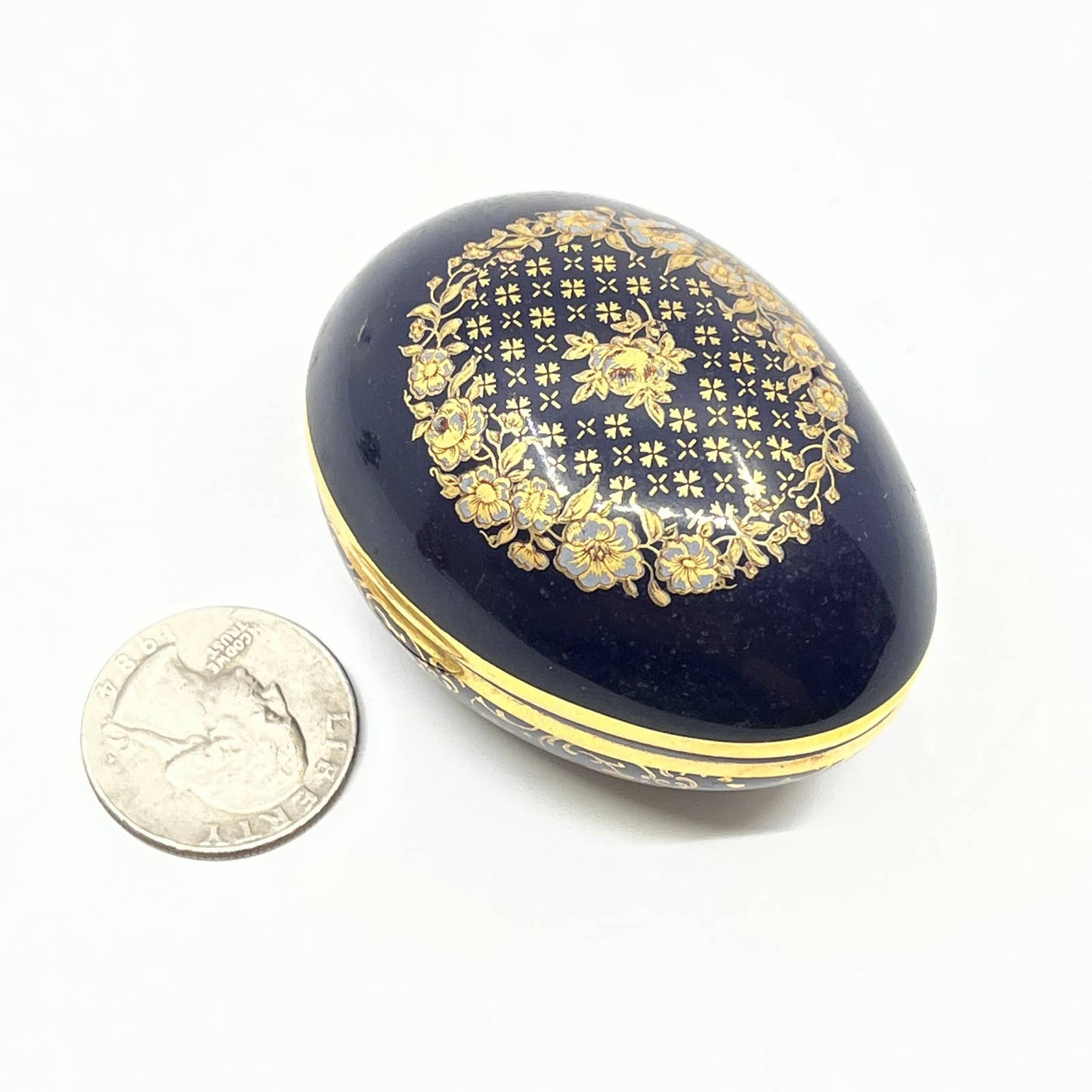Vintage Limoges Castel Porcelain Egg Trinket Box - 22K Gold - France SD7