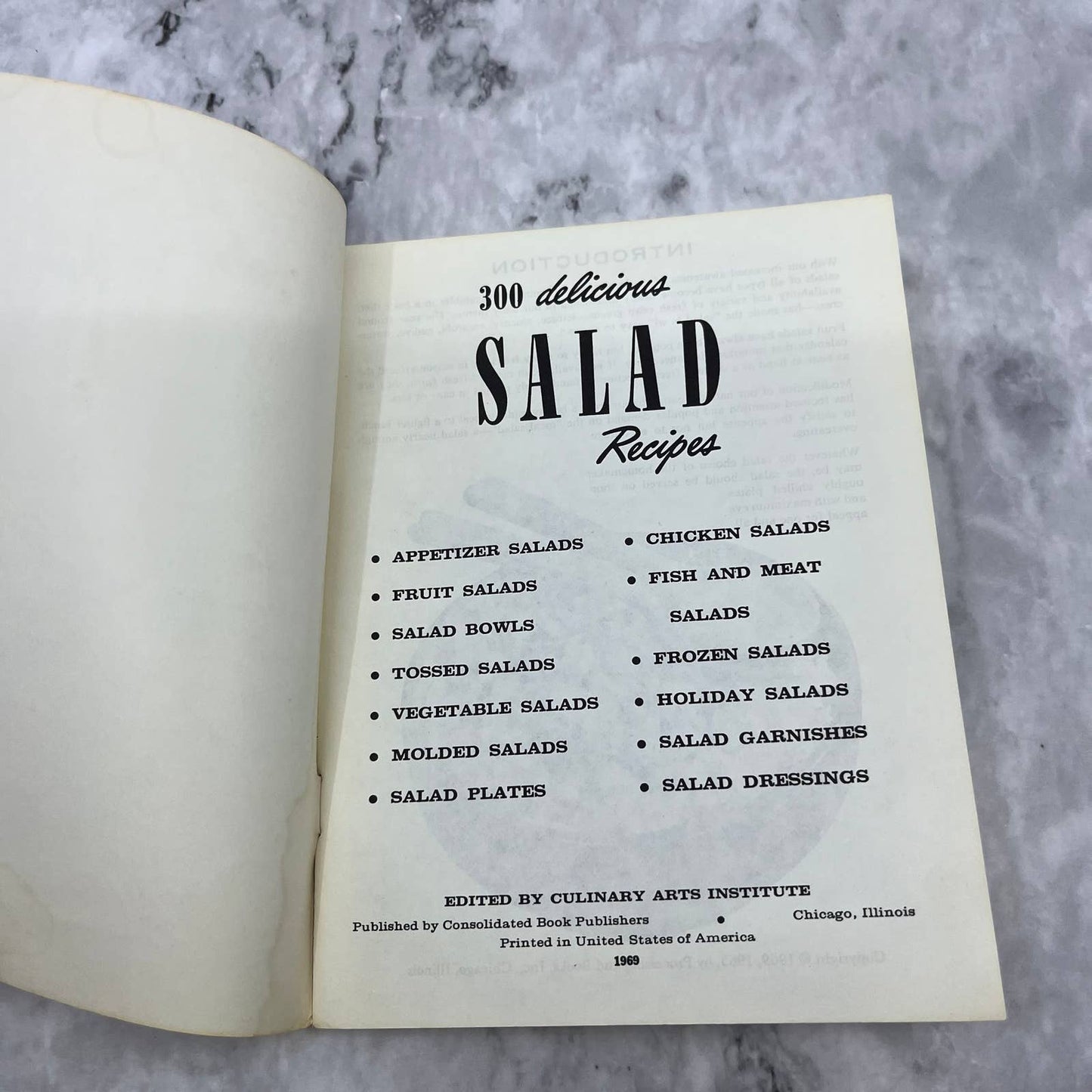 1970 Culinary Arts Institute Cookbook 300 delicious salads one dish meals TJ4
