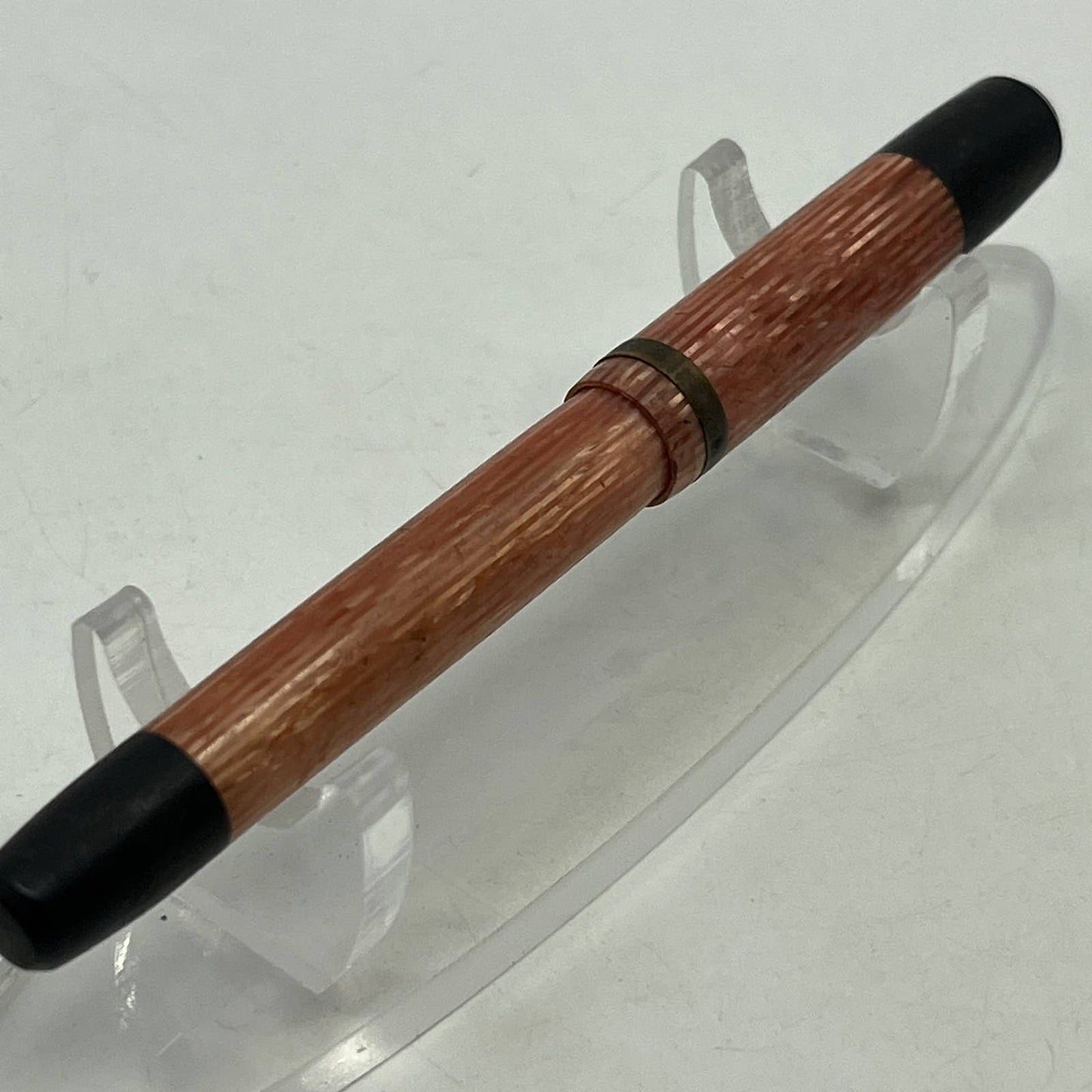Celluloid Shimmer Pink Pinstripe Fountain Pen SE1