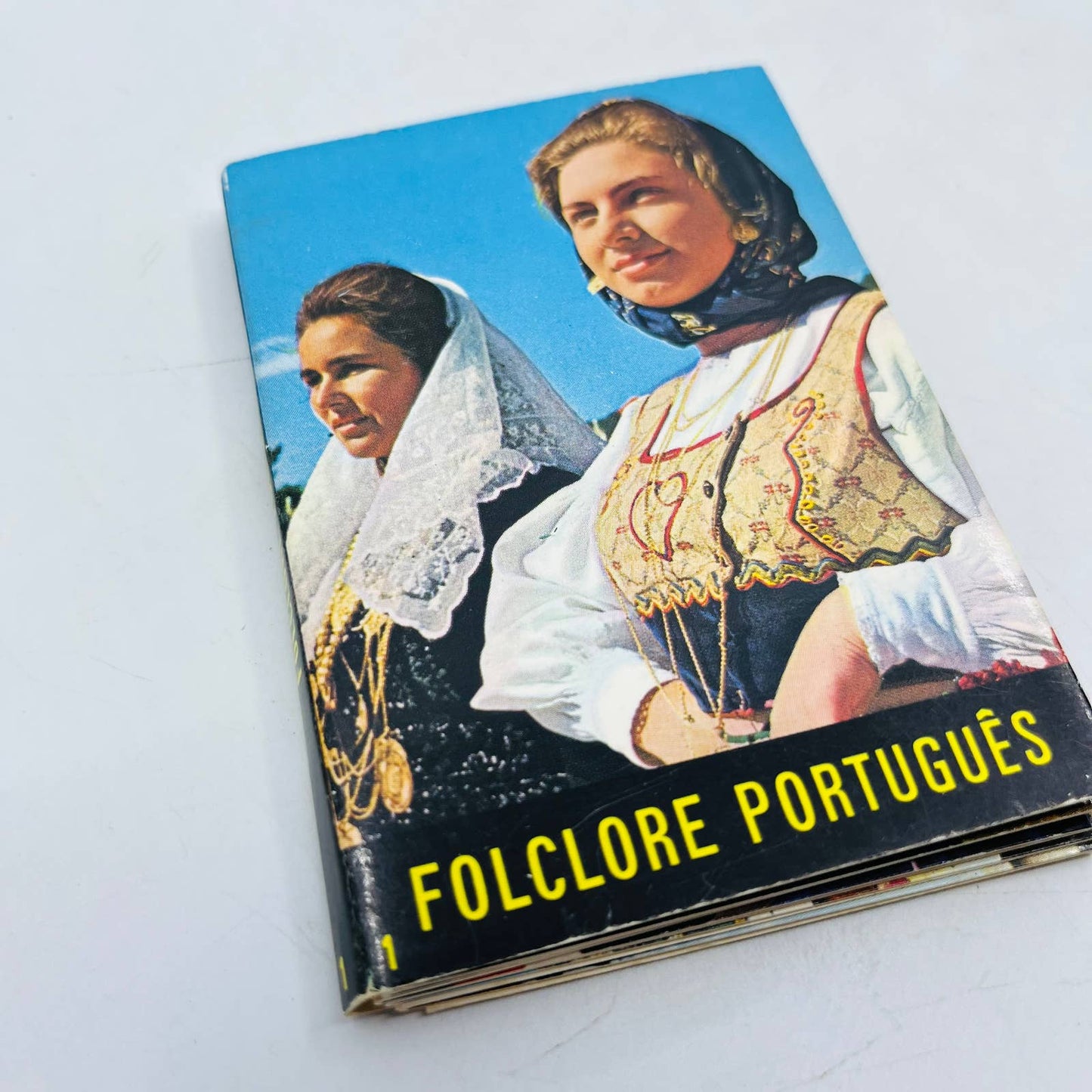 1960s Folclore Portugal Mini Photo Souvenir Booklet EA1