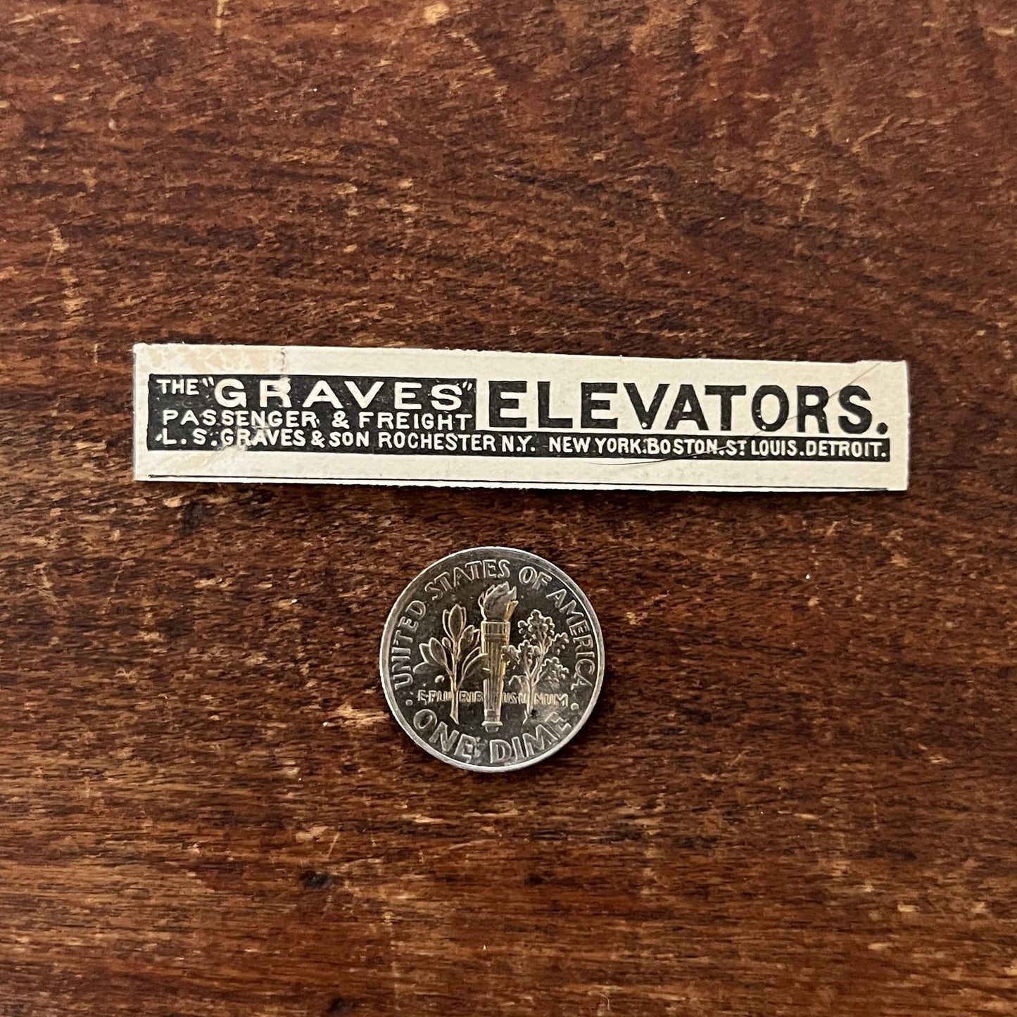 L.H. Graves & Son Elevators Rochester NY Original Advertisement AD8-P28