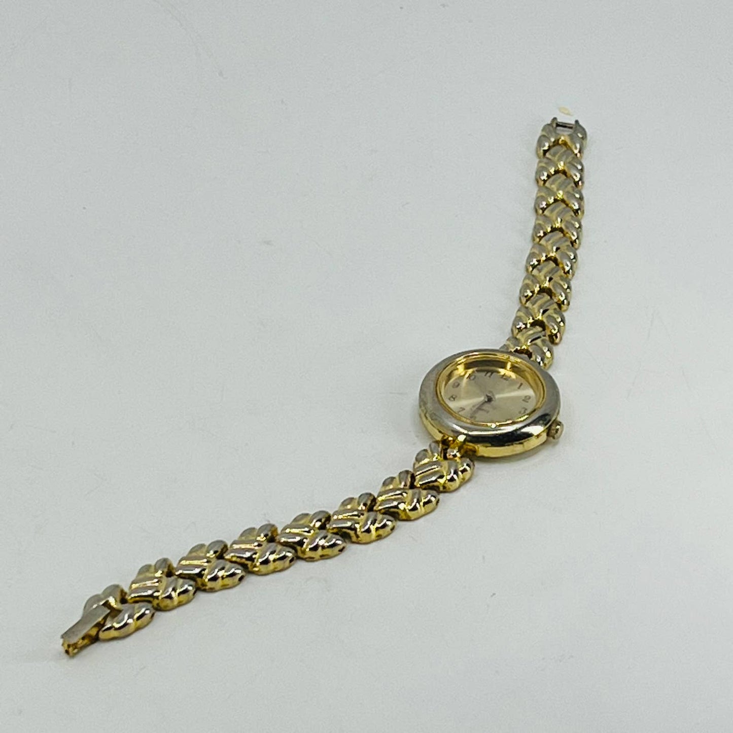 Vintage Gold & Silver Tone Quartz Watch Metal Bracelet Clasp Band SA9