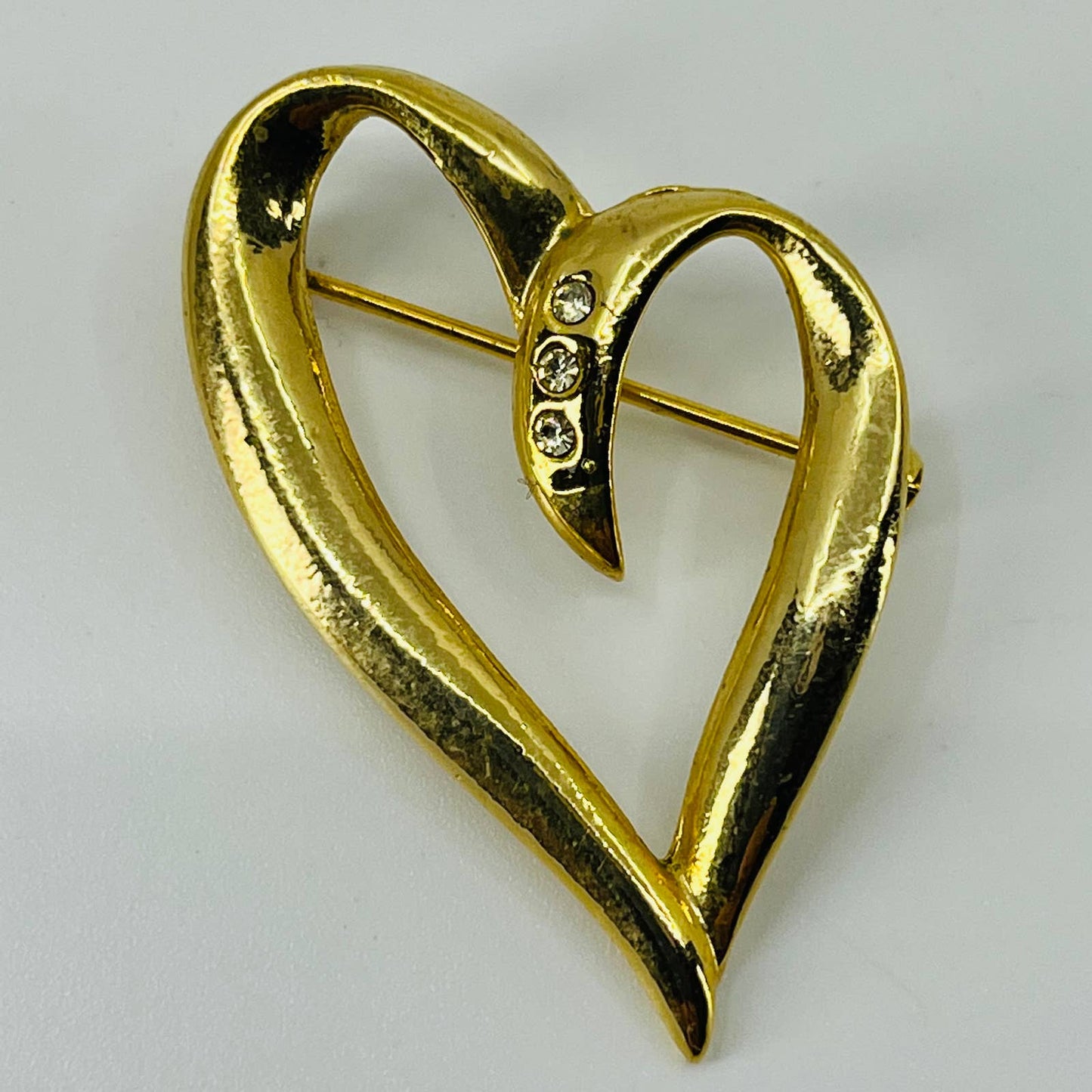 Vintage MCM Heart Rhinestone Brooch Gold Tone SA6