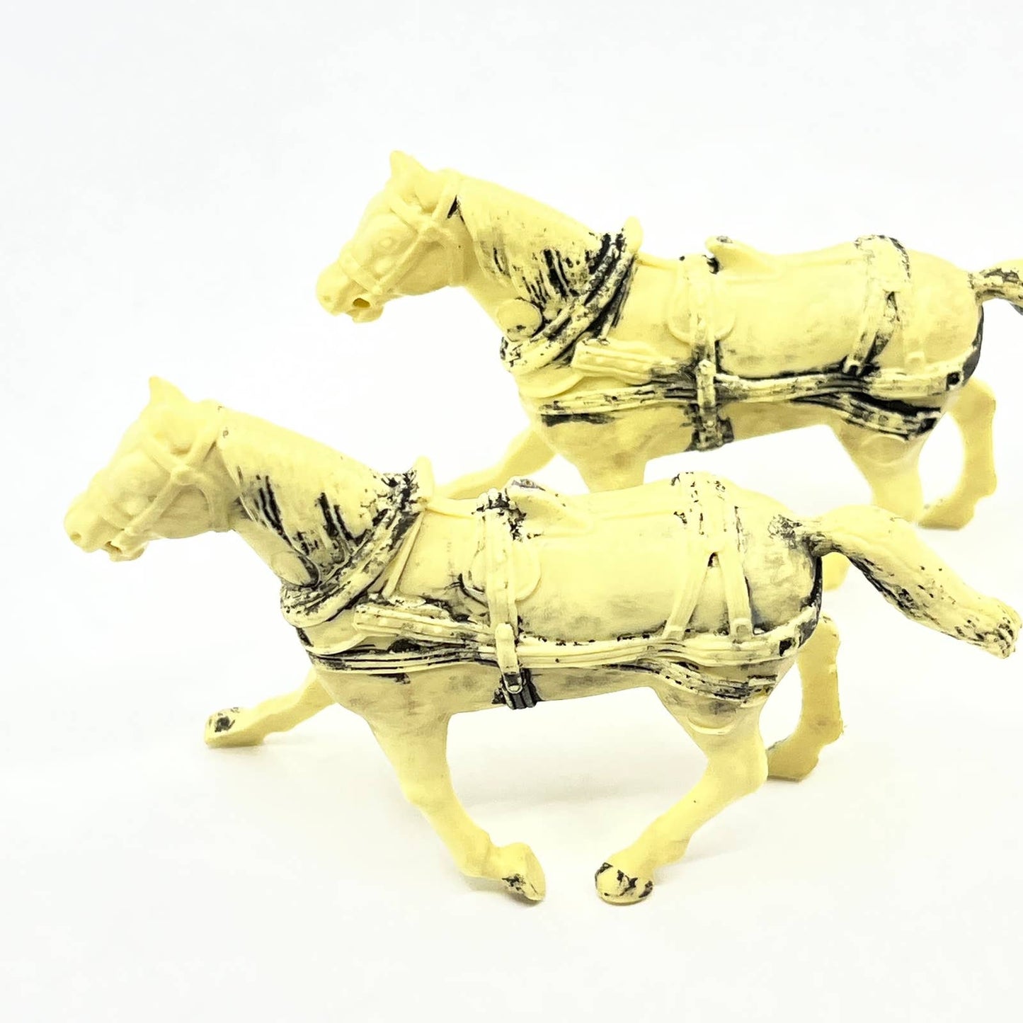 Marx 1960 Western Stage Coach Wagon Civil War Cassion Horse Team Cream Black SD7