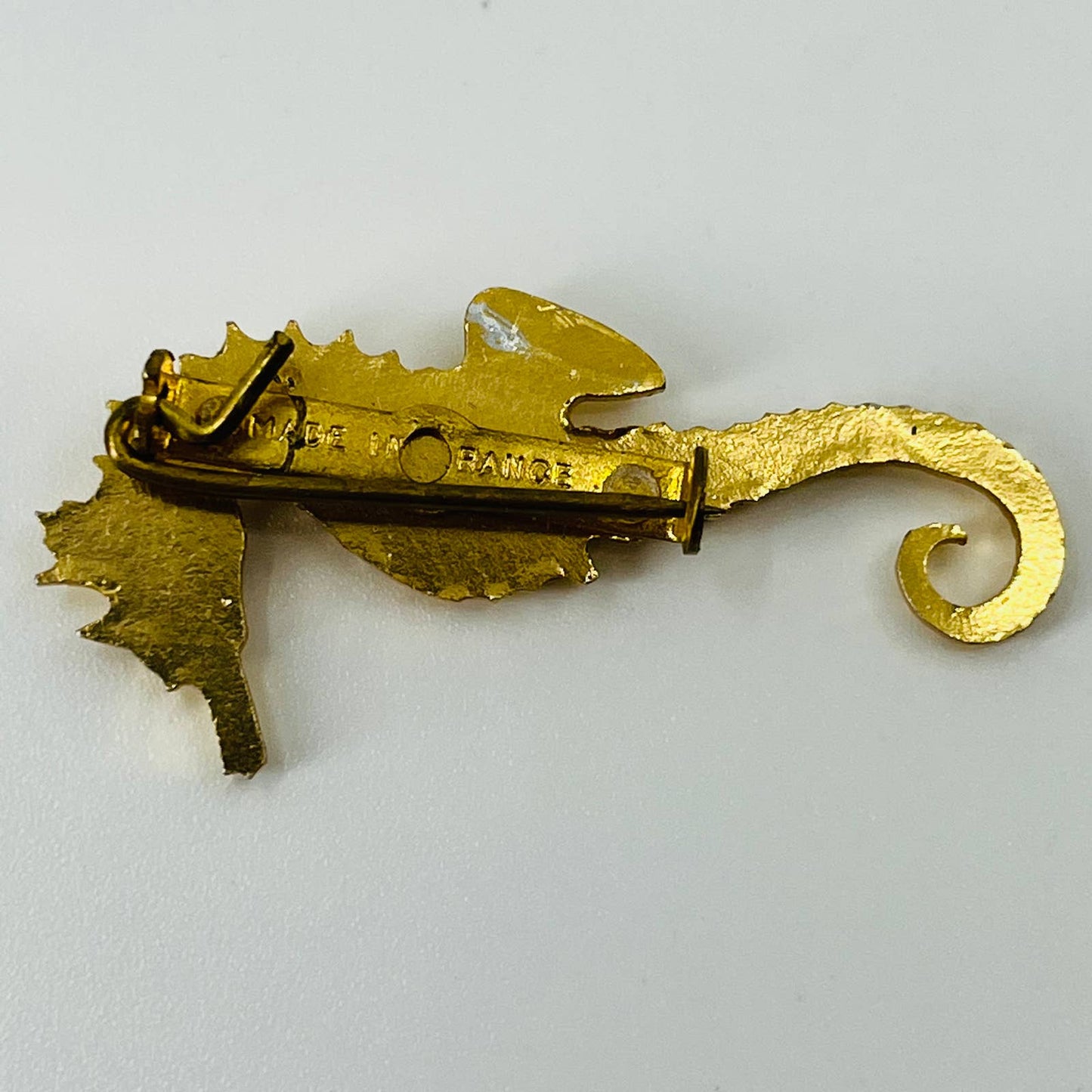 Vintage MCM Mod Seahorse Brooch Gold Tone Made in France SA6