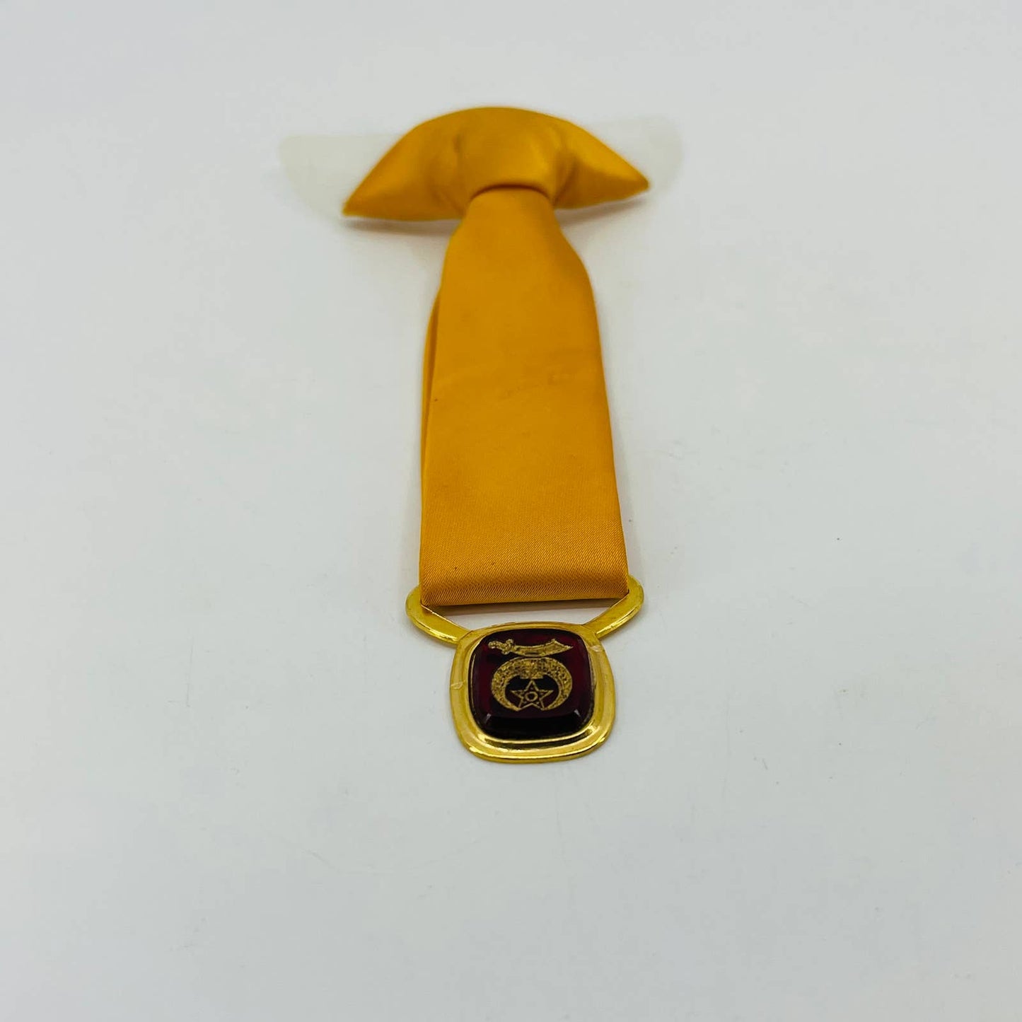 Vintage Red Medallion And Yellow Masonic Freemason Shriner Clip On Tie SA5