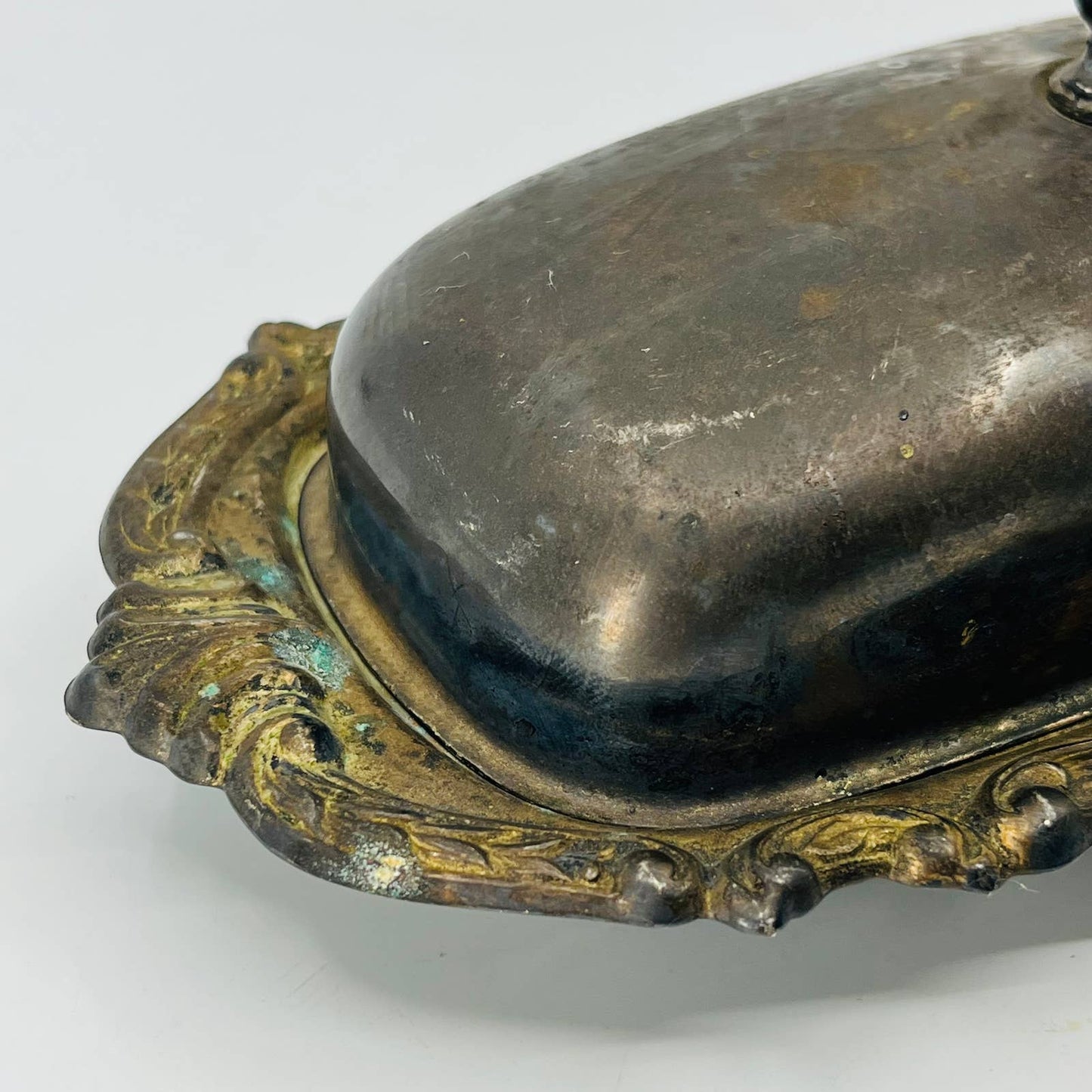 Antique Sheridan Silver Plate Ornate Butter Dish Glass Liner Amazing Patina TD3